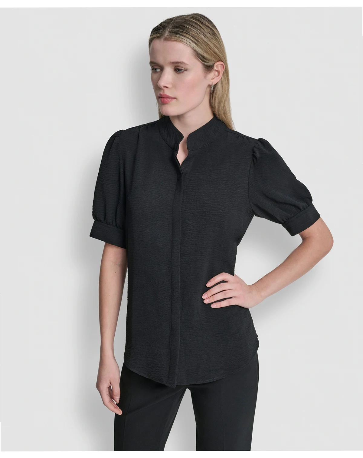 Women's Mandarin Collar Textured Woven Blouse