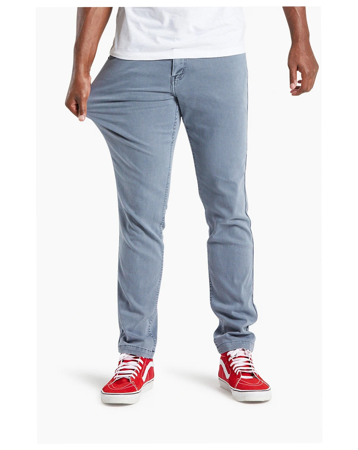 Mens Classic Fit Jeans (Signature Stretch Denim)