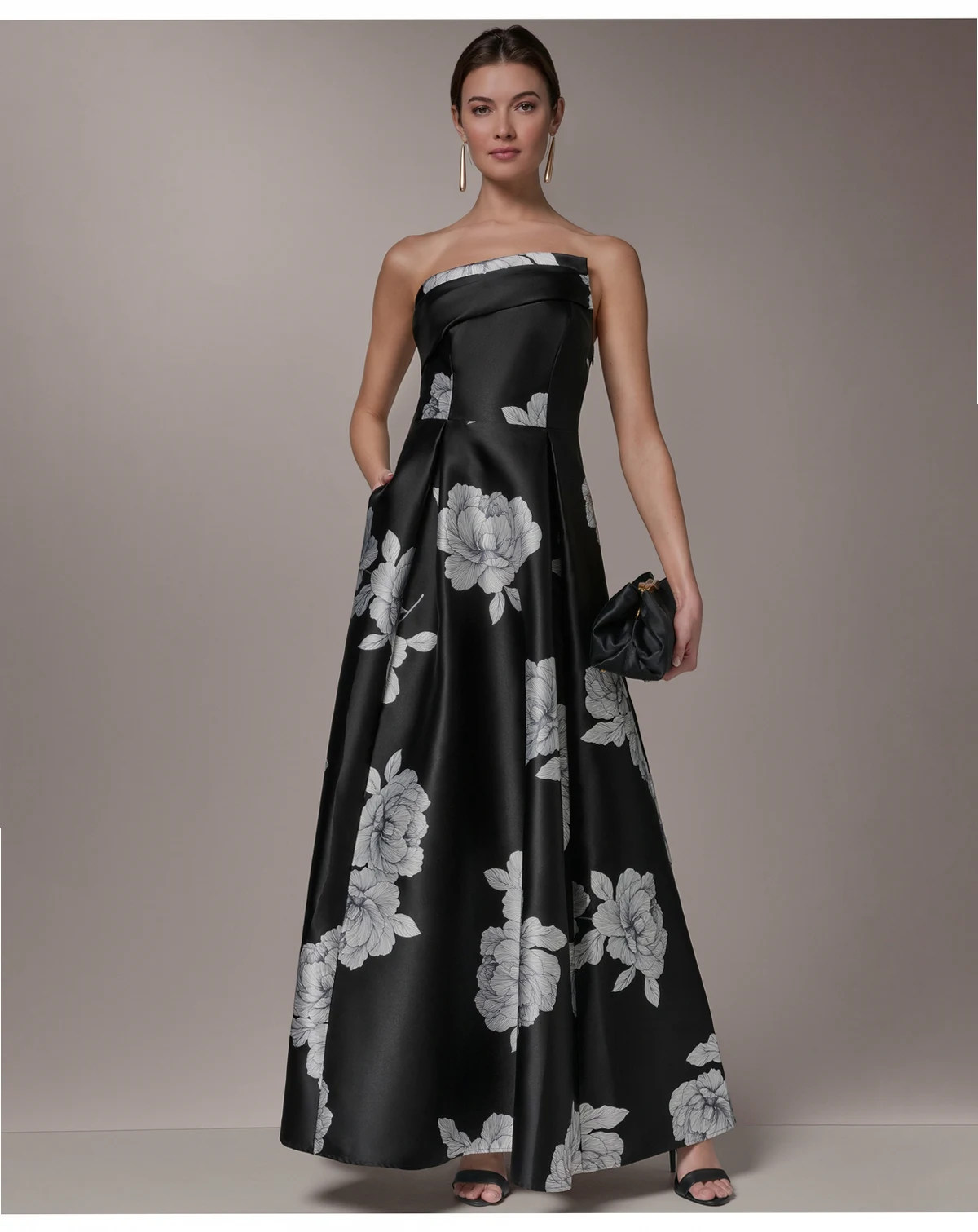 Petite One-Shoulder Sleeveless Dress