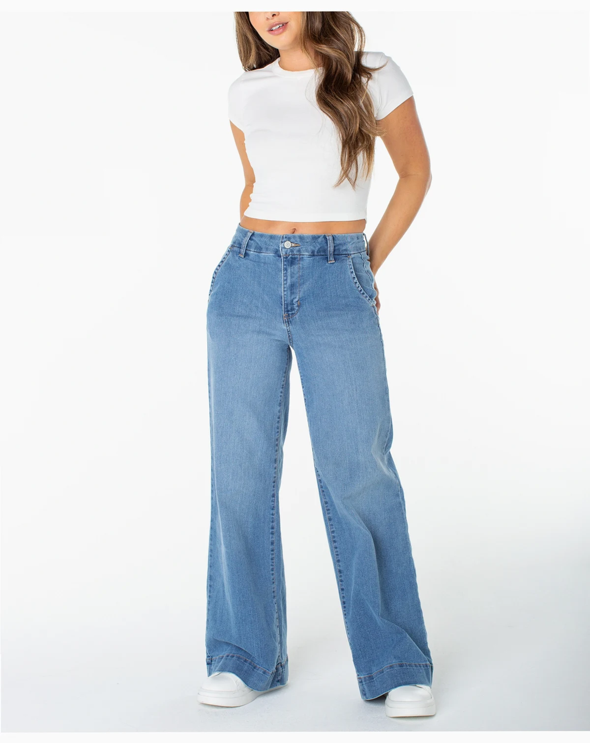 Juniors' High-Rise Wide-Leg Trouser Jeans