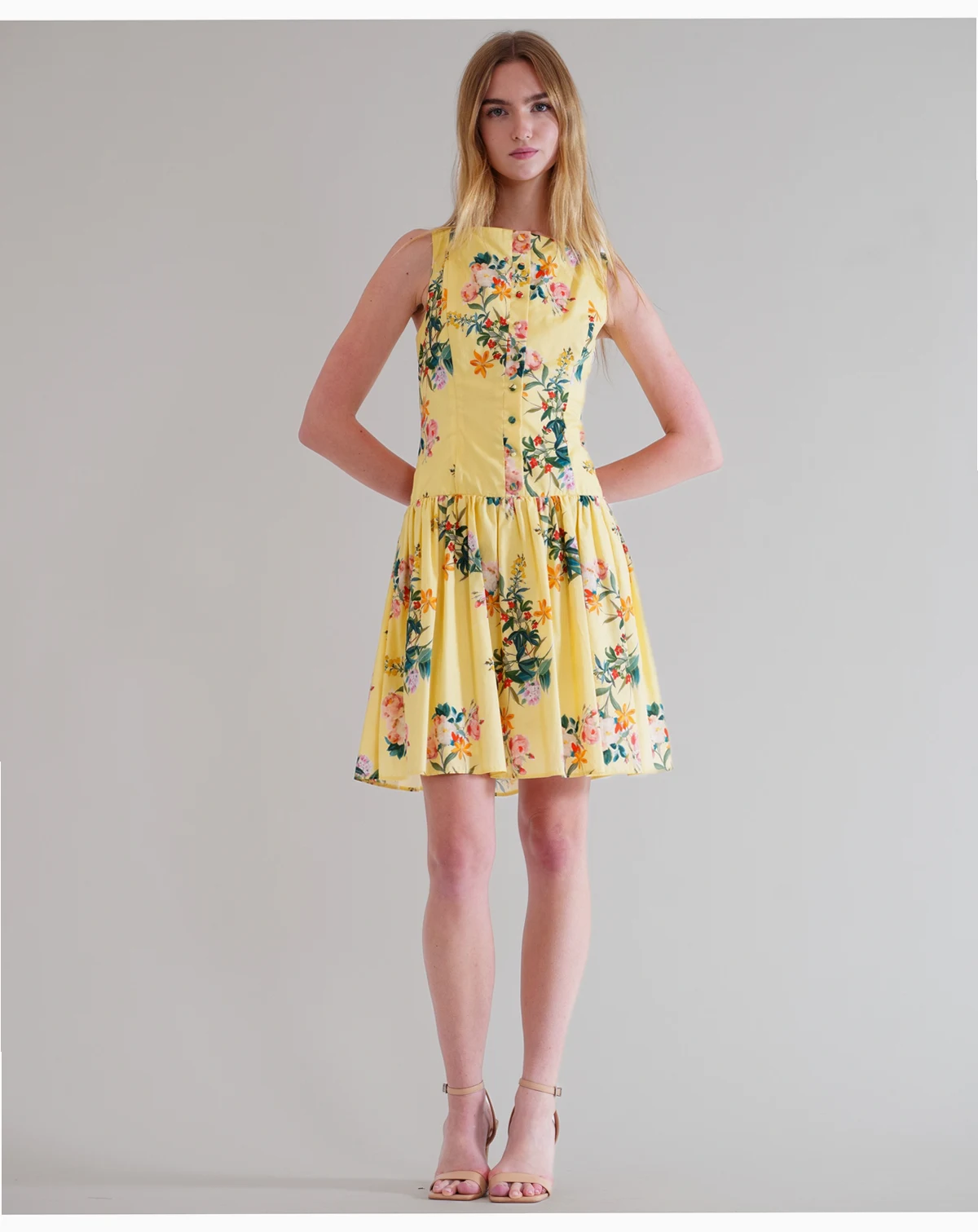 Women's Sleeveless Boat Neck Short Dress