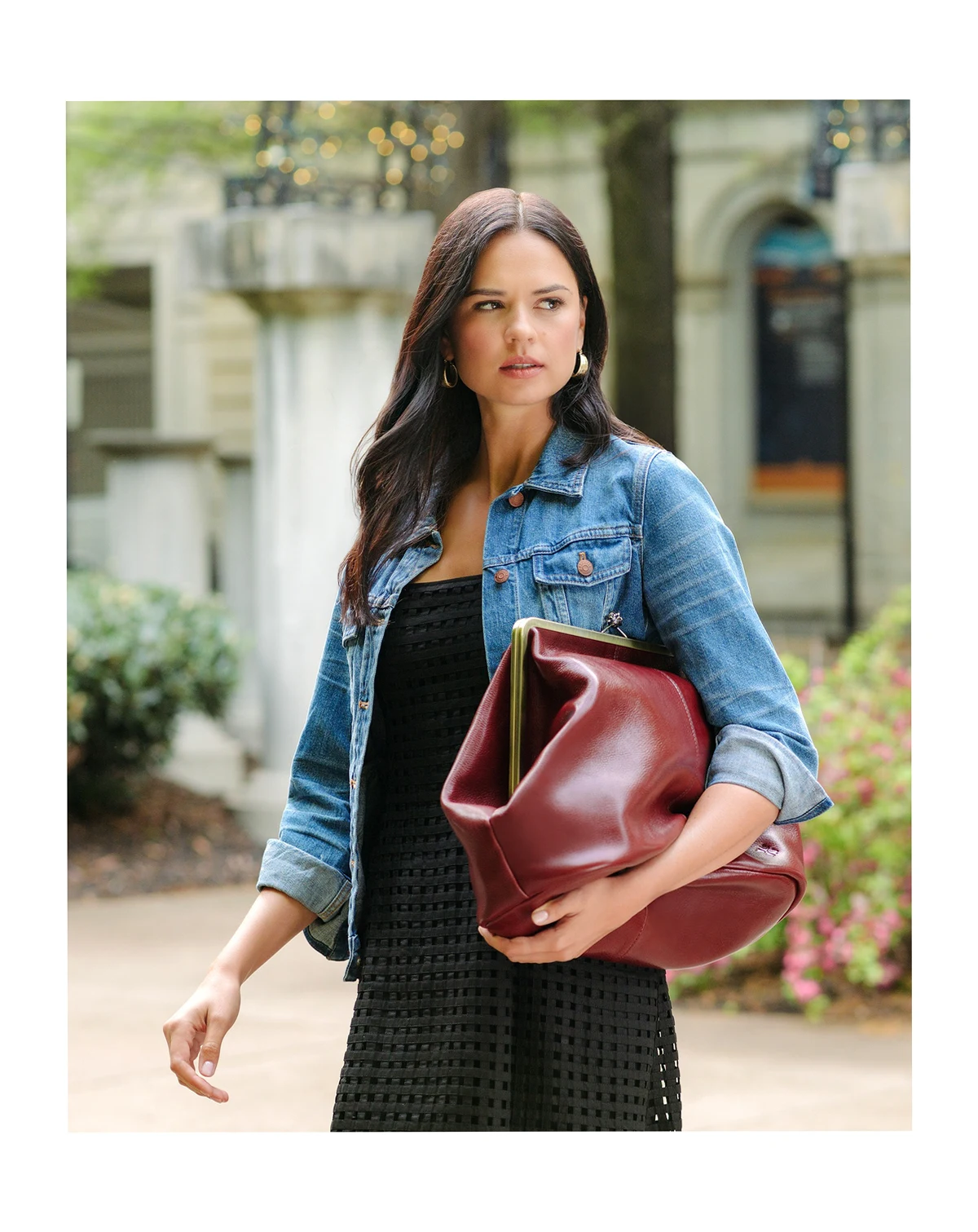 Serafina Extra-Large Leather Kisslock Bag