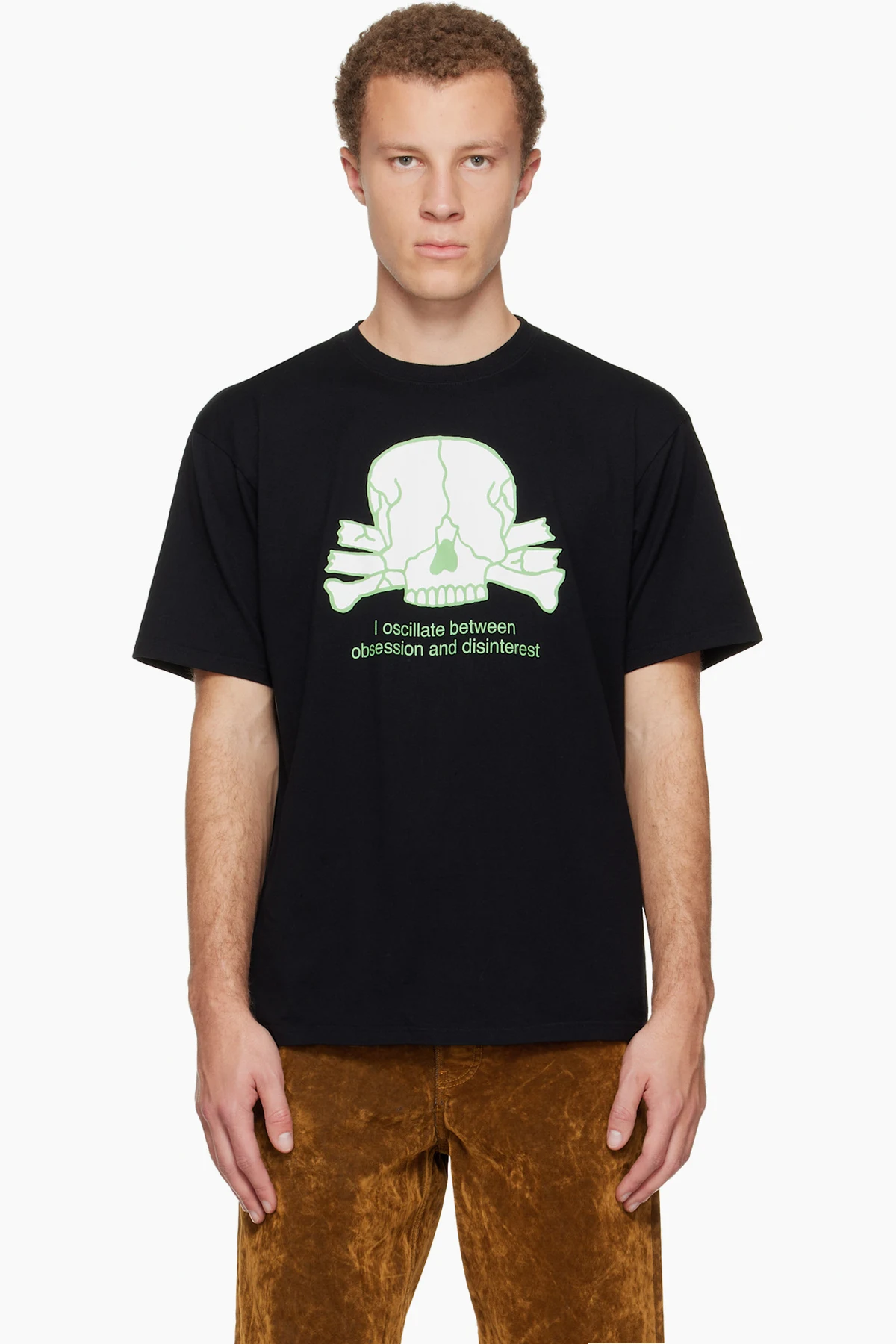 Black UC2E3805 T-shirt