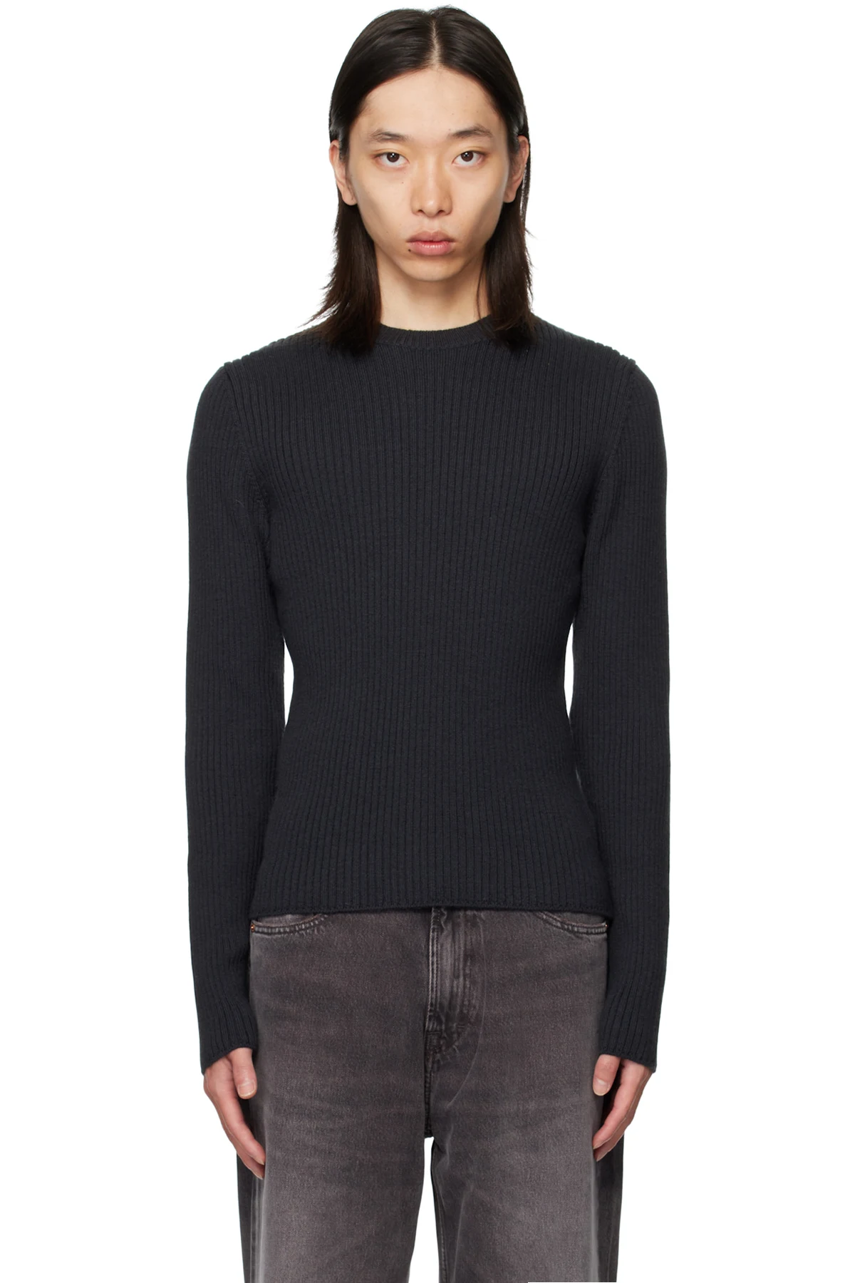 Black Compact Round Sweater