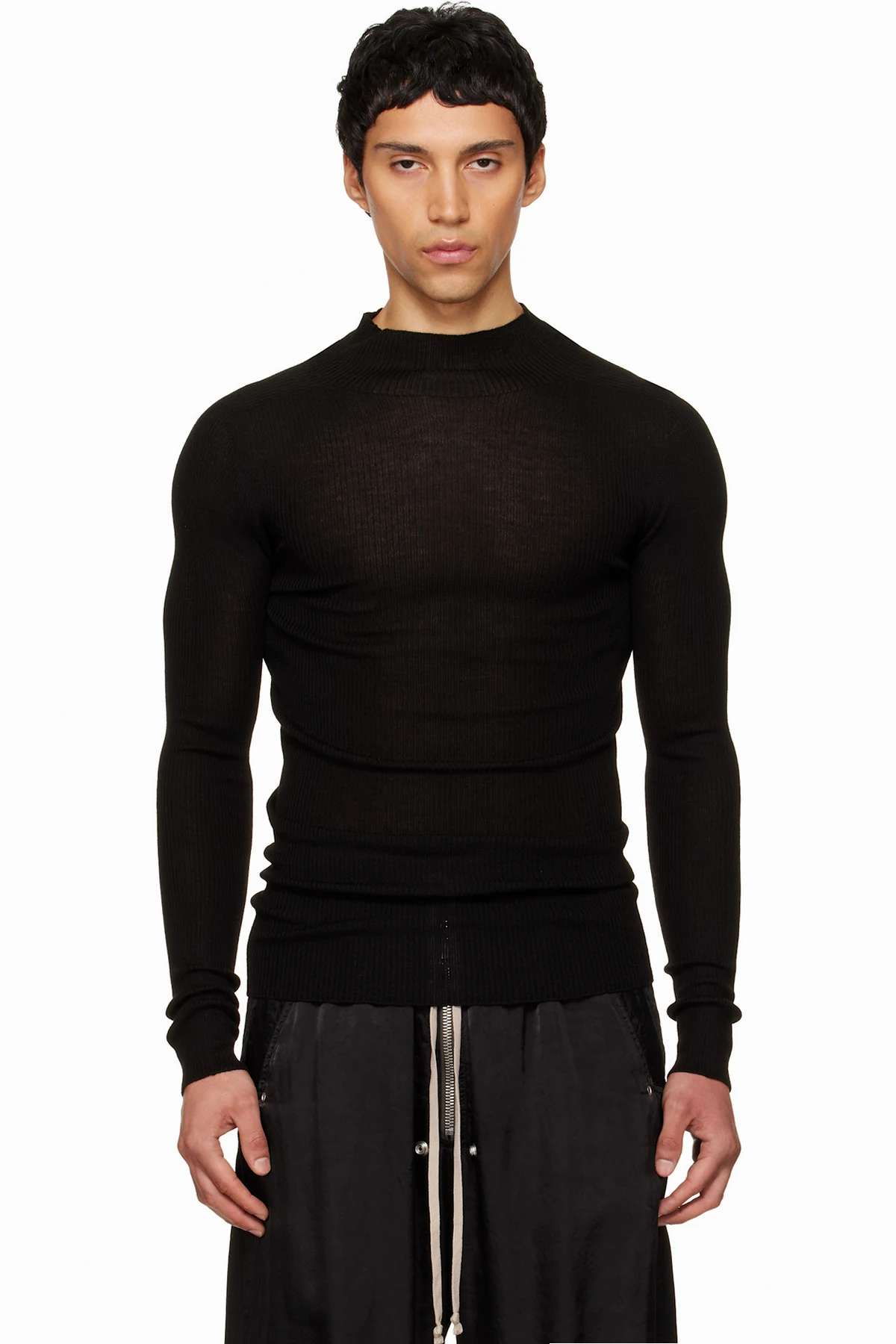 Black Temple Ribbed Tabard Turtleneck