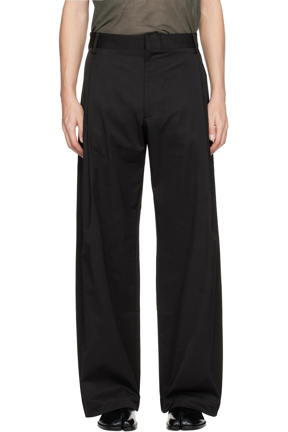 Black Bermuda Trousers