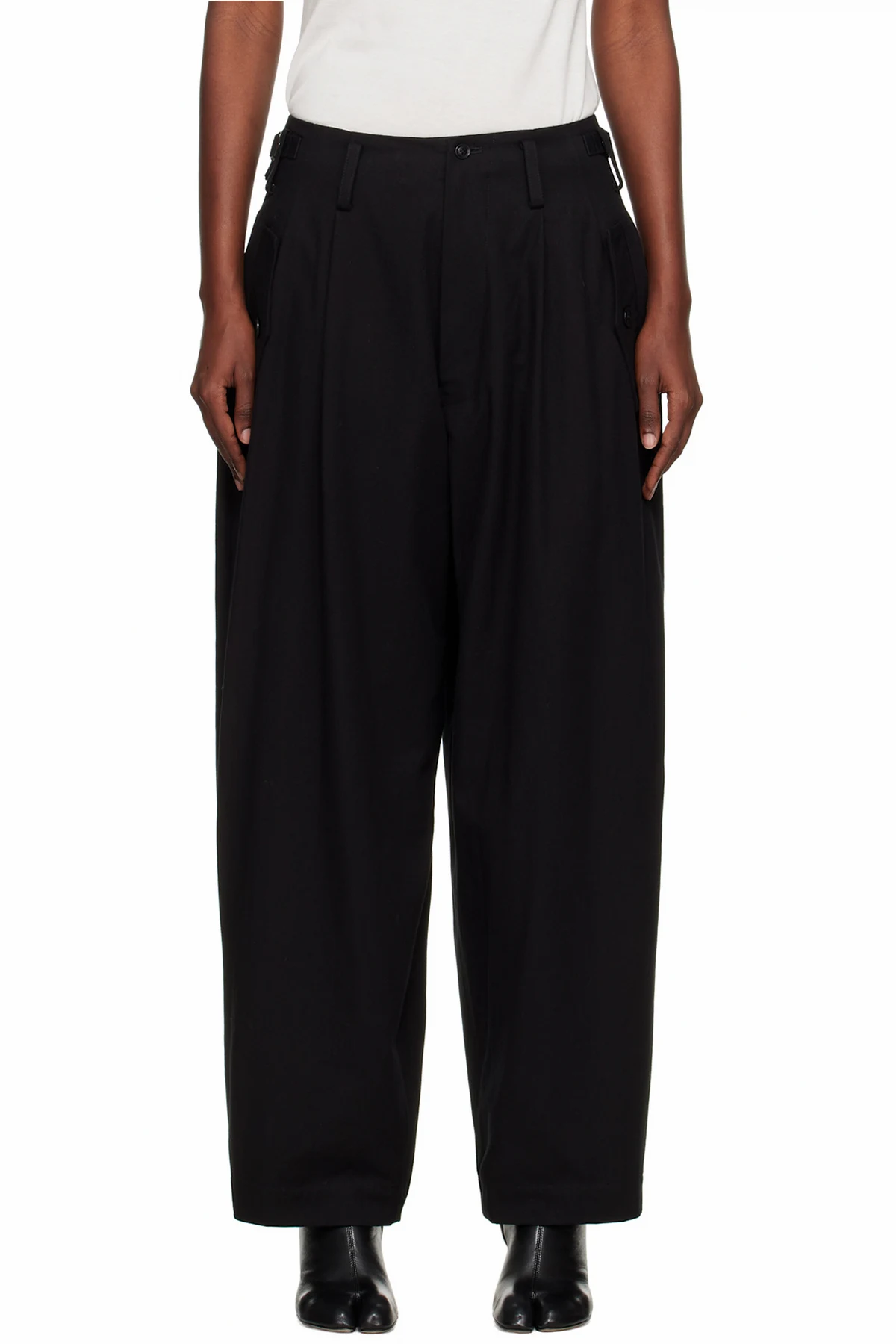 Black U-Double Tuck Wide Trousers