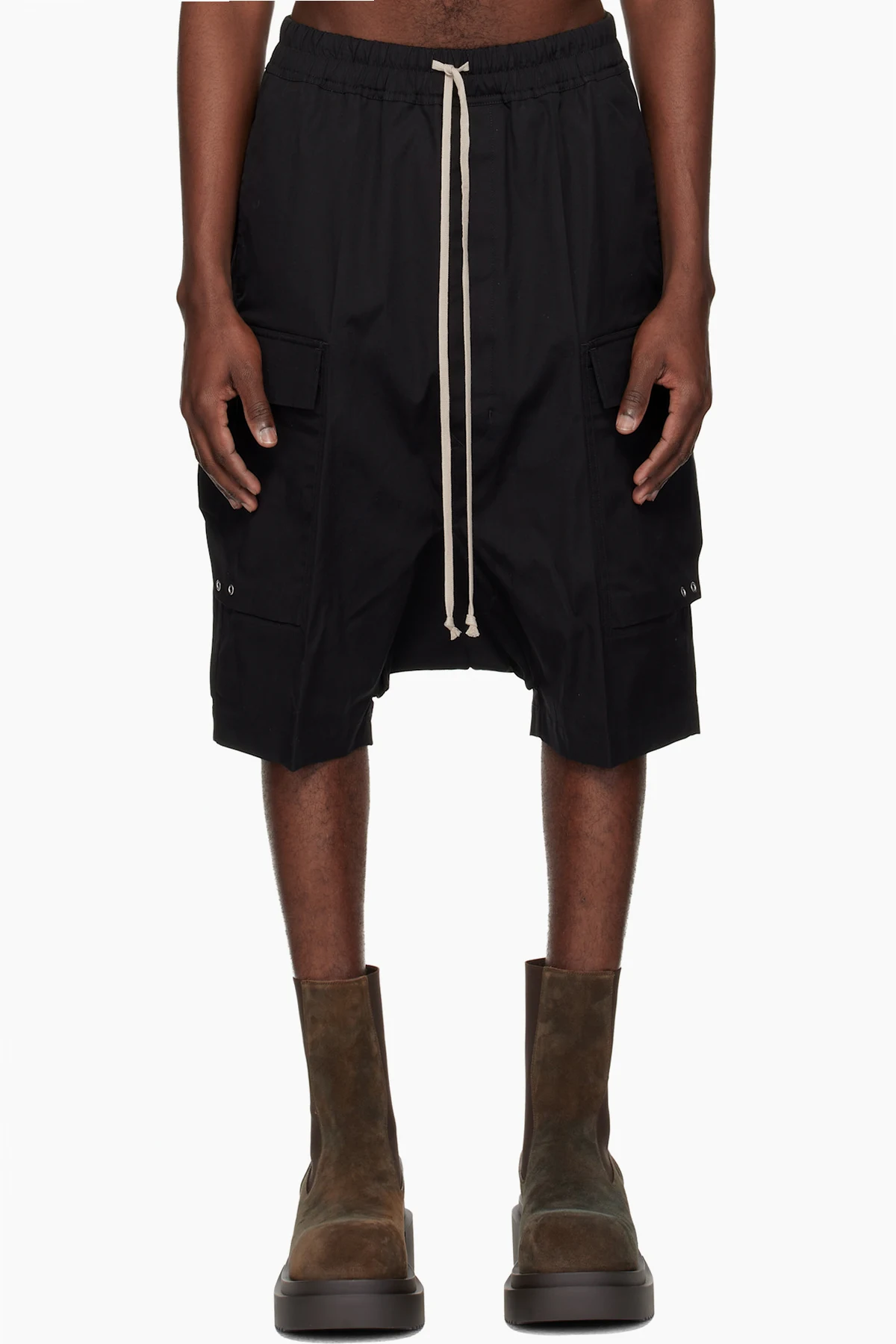 Black Temple Cargo Pod Shorts