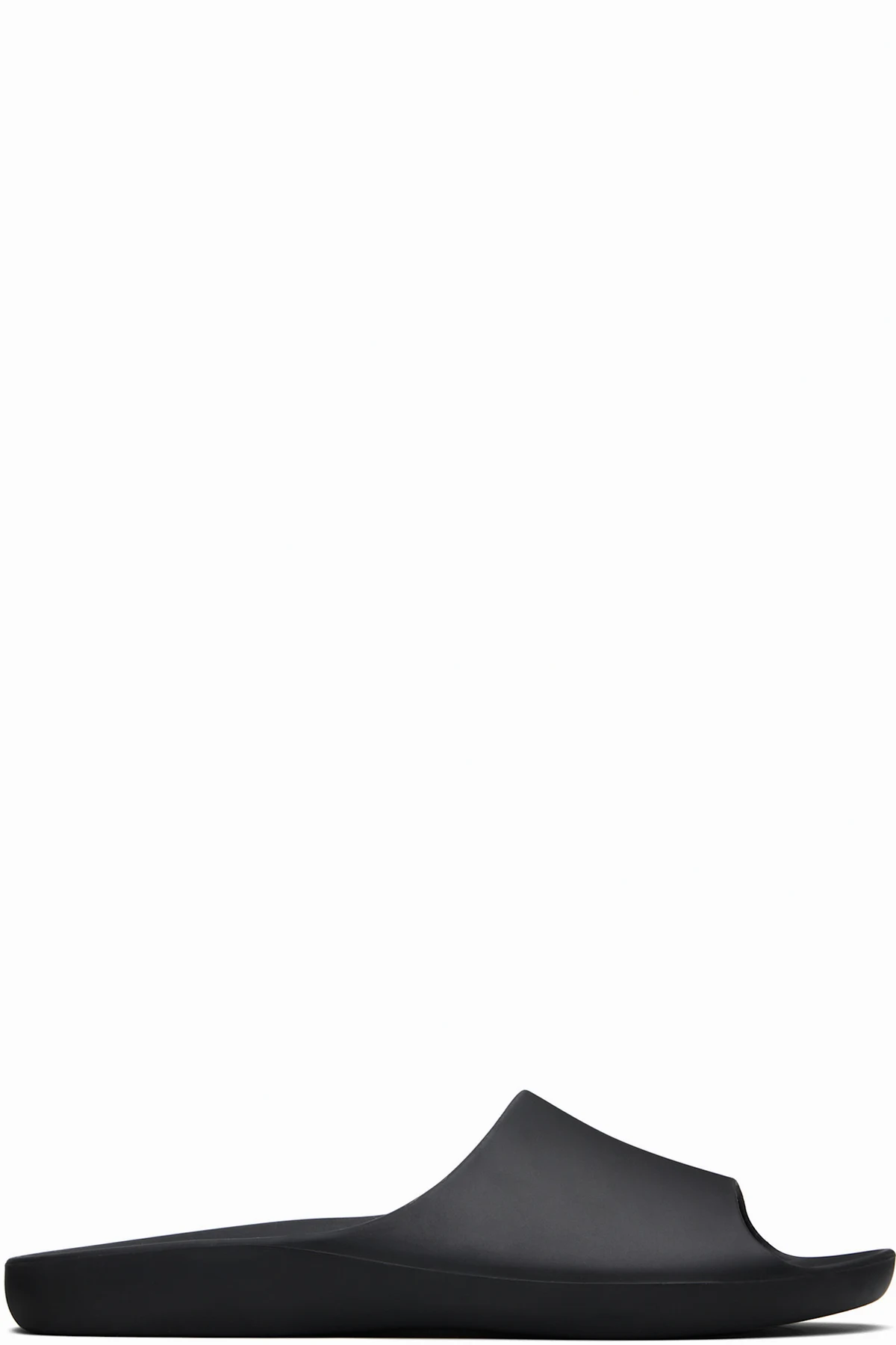 Black Ama Pool Slides