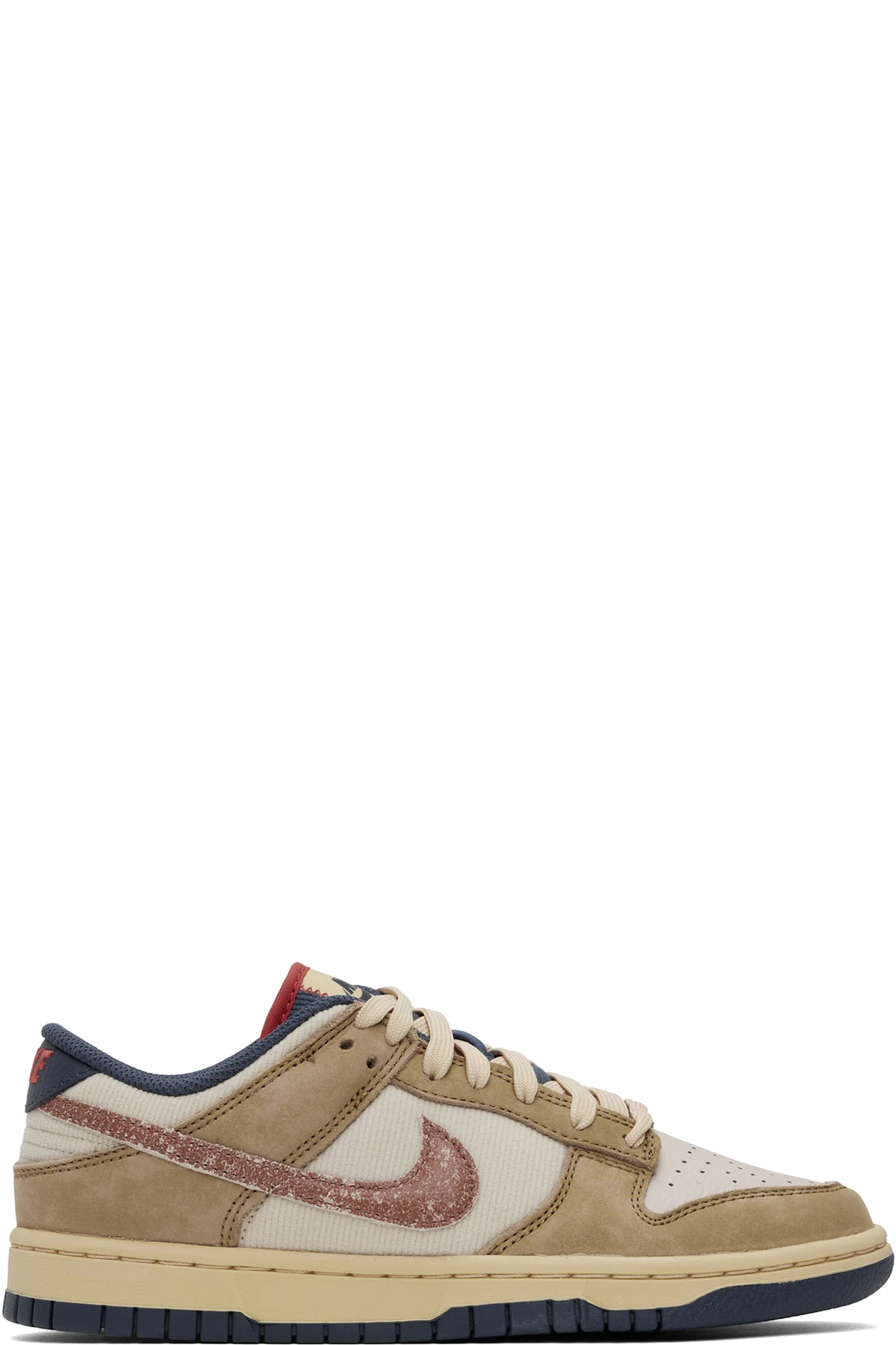 Beige Dunk Low Retro SE Sneakers