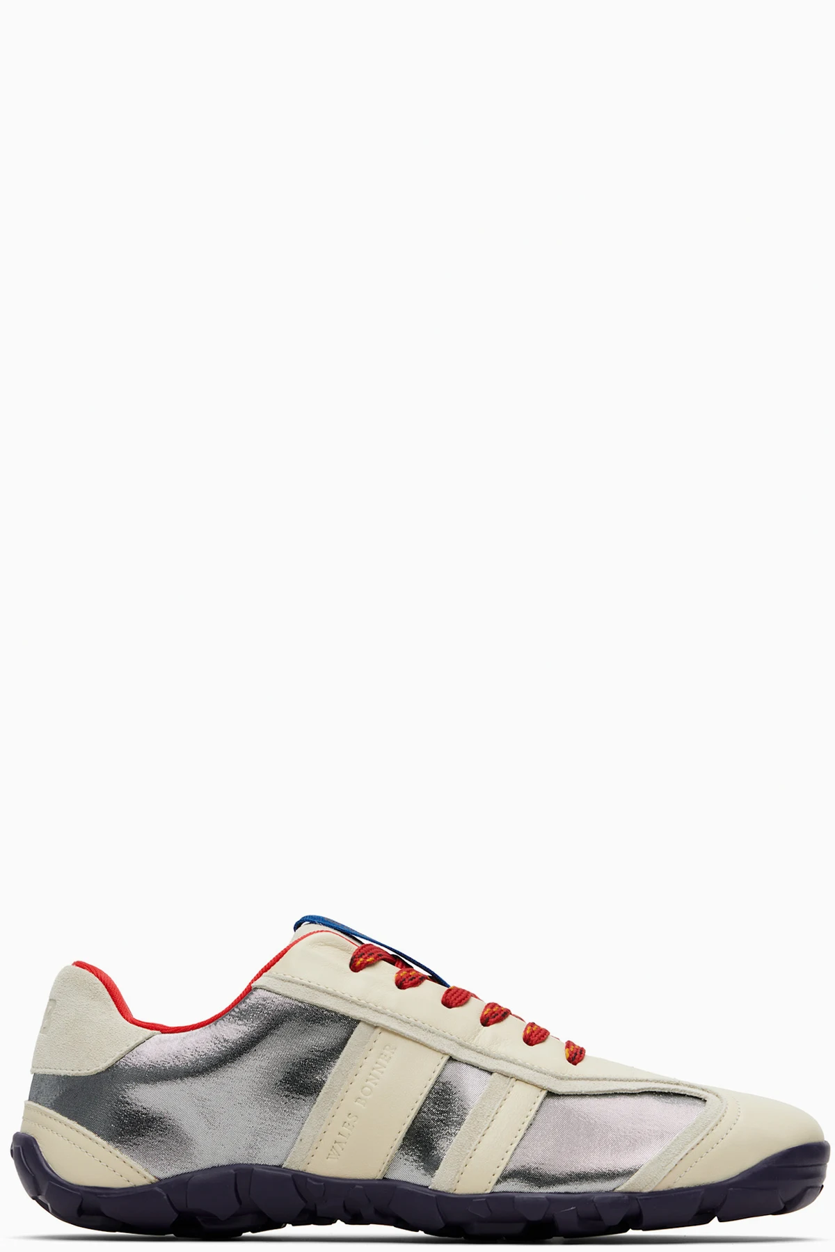 Off-White & Silver Cadence Sneakers