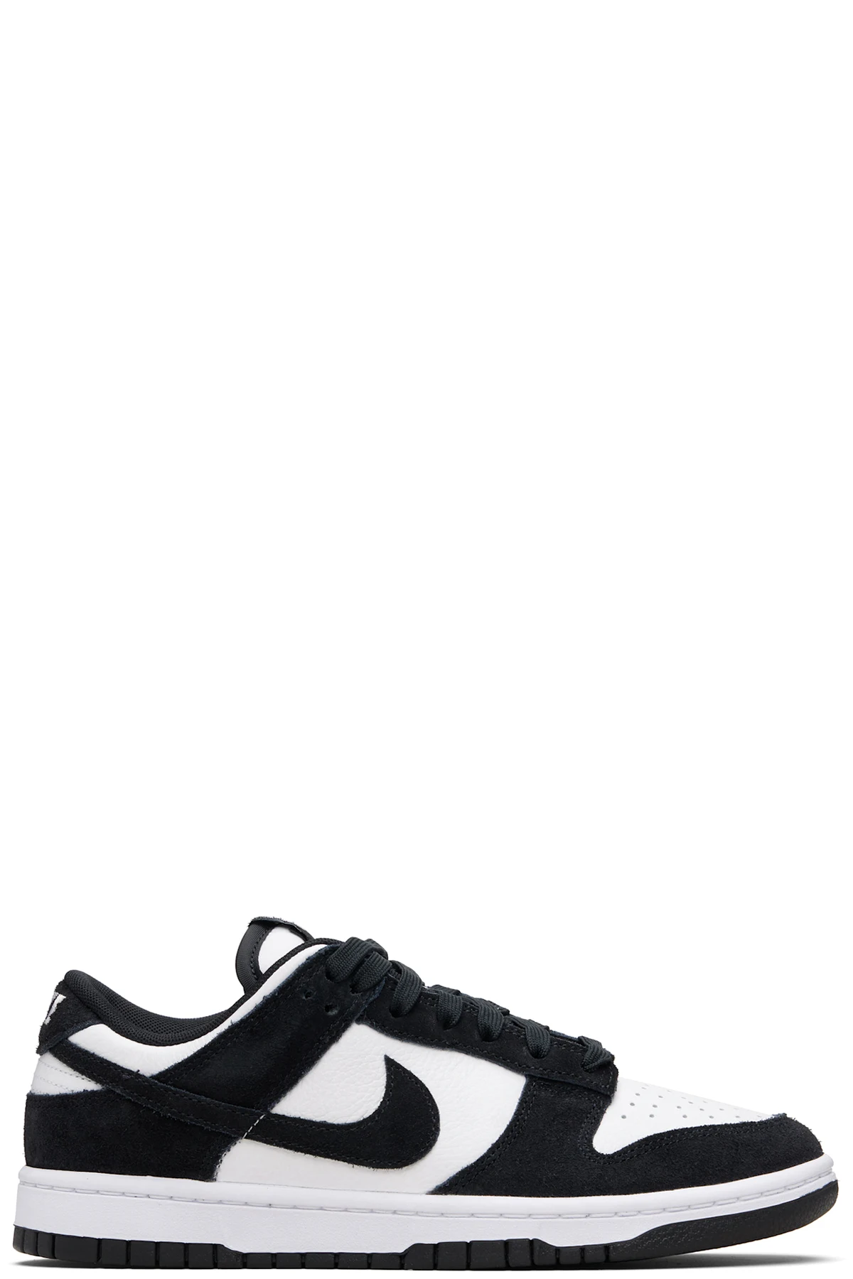 Black & White Dunk Low Retro SE Sneakers