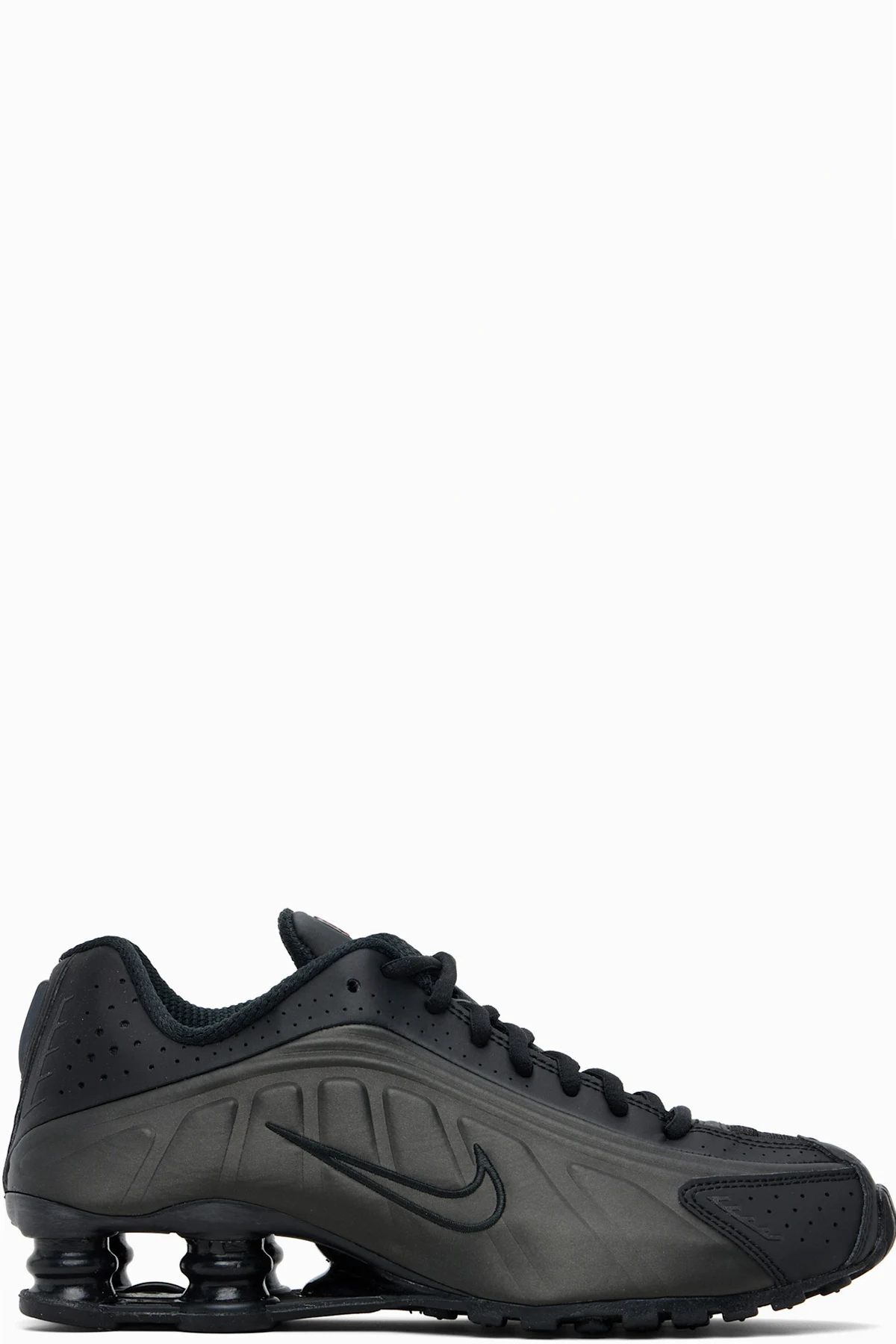 Black Shox R4 Sneakers