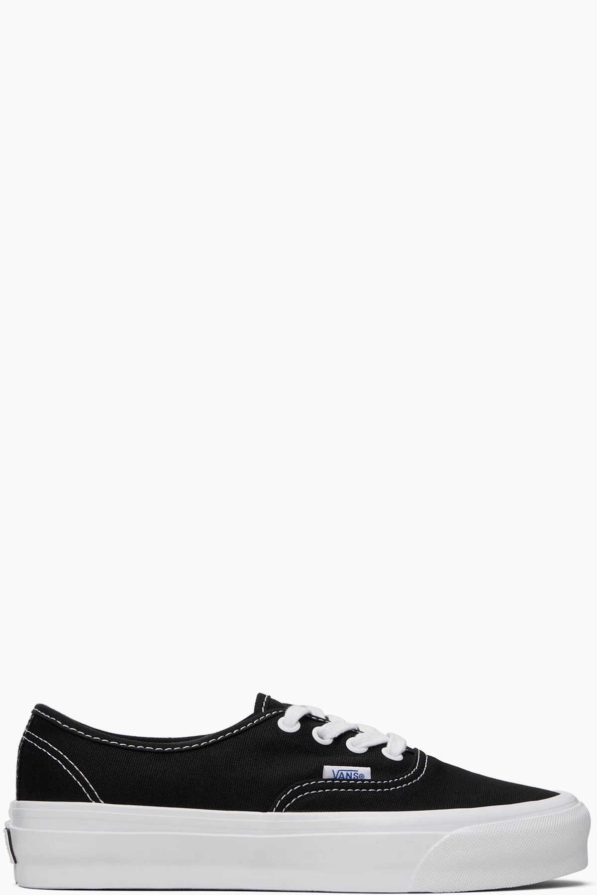 Black & White LX Authentic Reissue 44 Sneakers