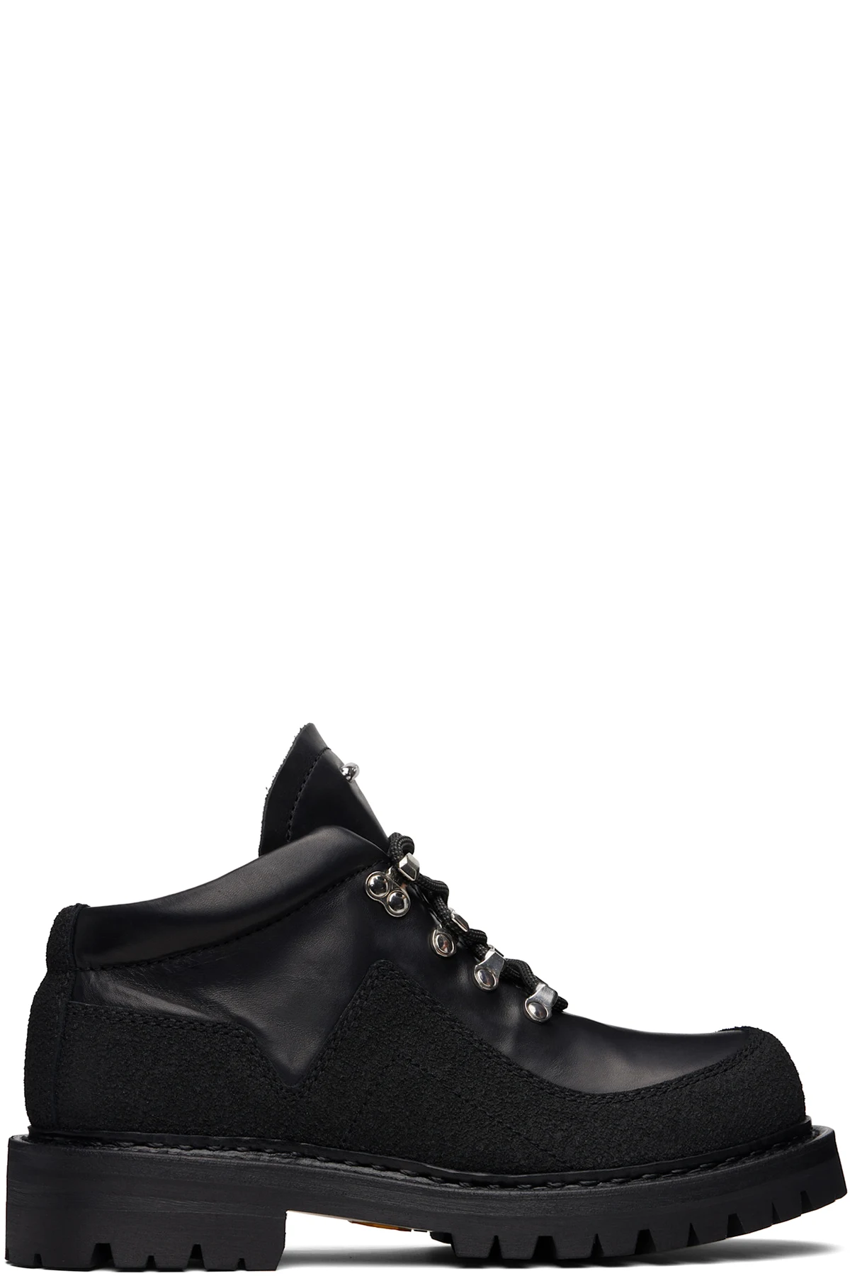 Black Quest Boots