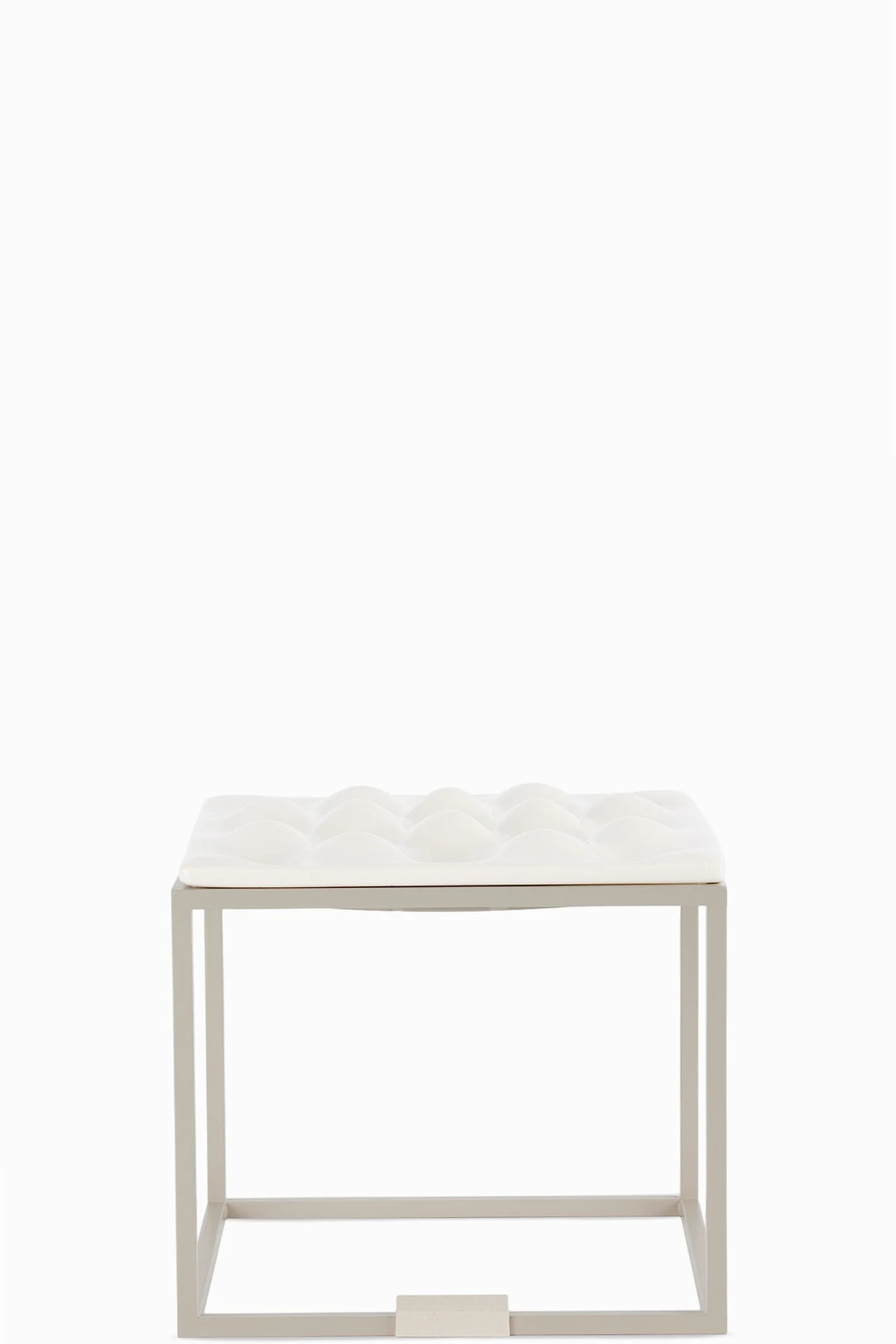 White Wave Slow Feeding Table