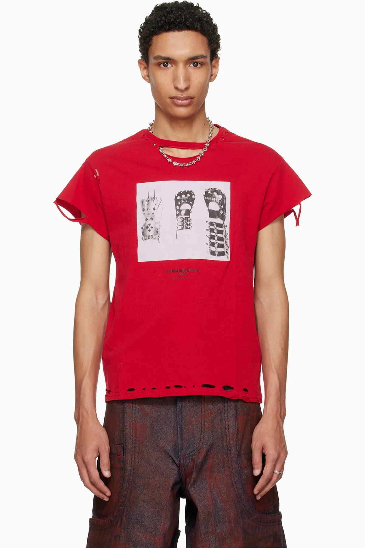 Red EET Distressed Gloves T-shirt