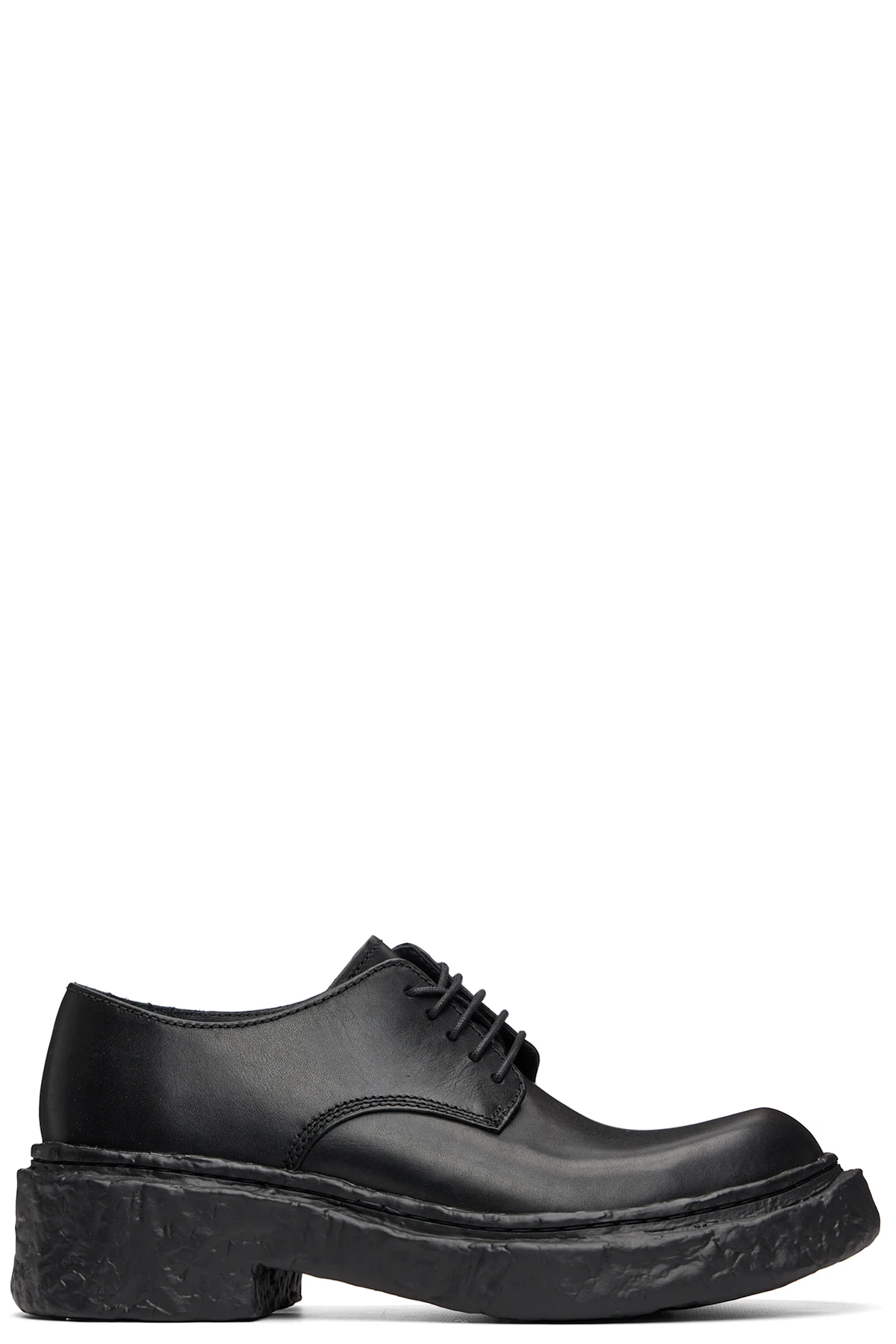 Black Vamanos Derbys