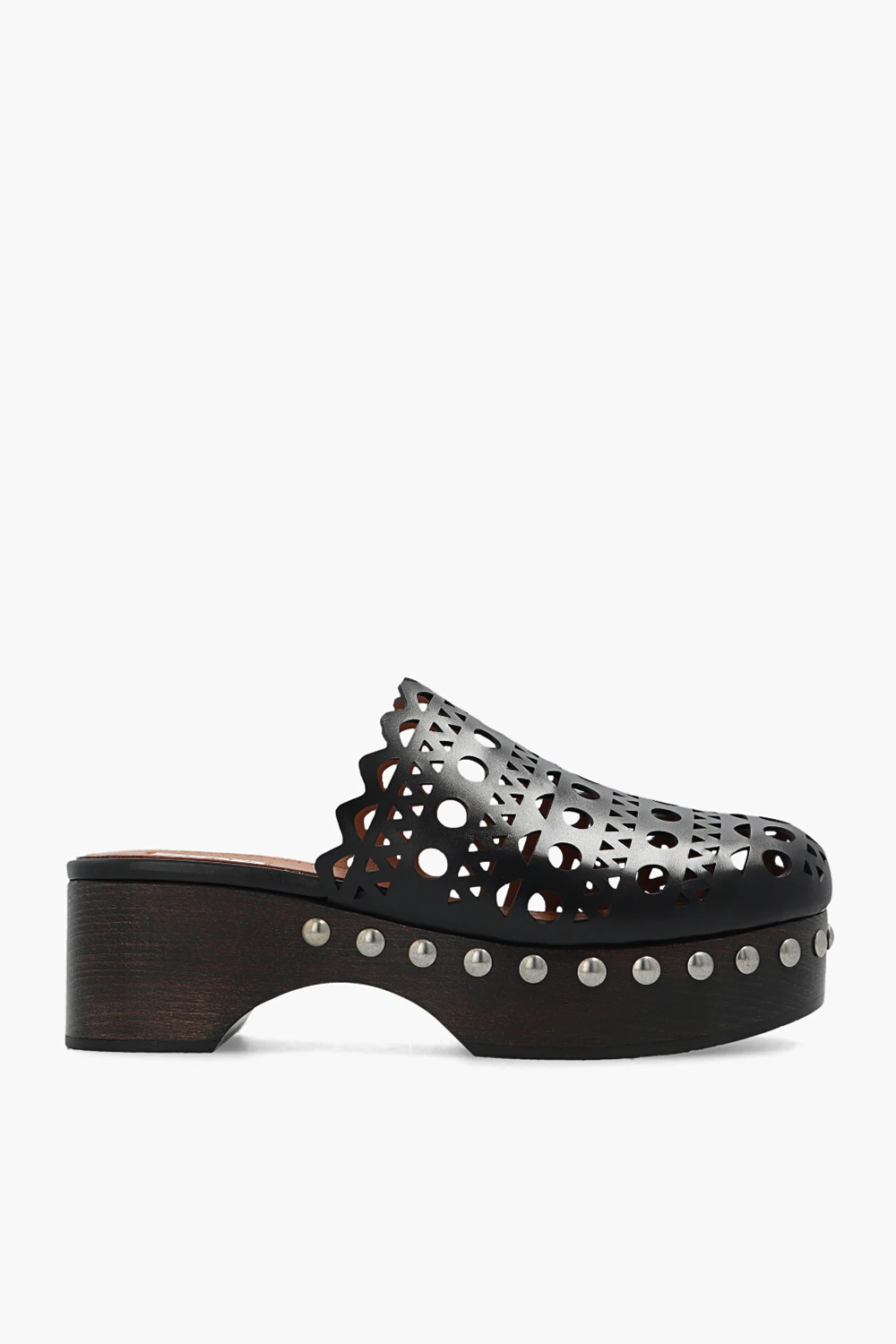 Cut-out clogs