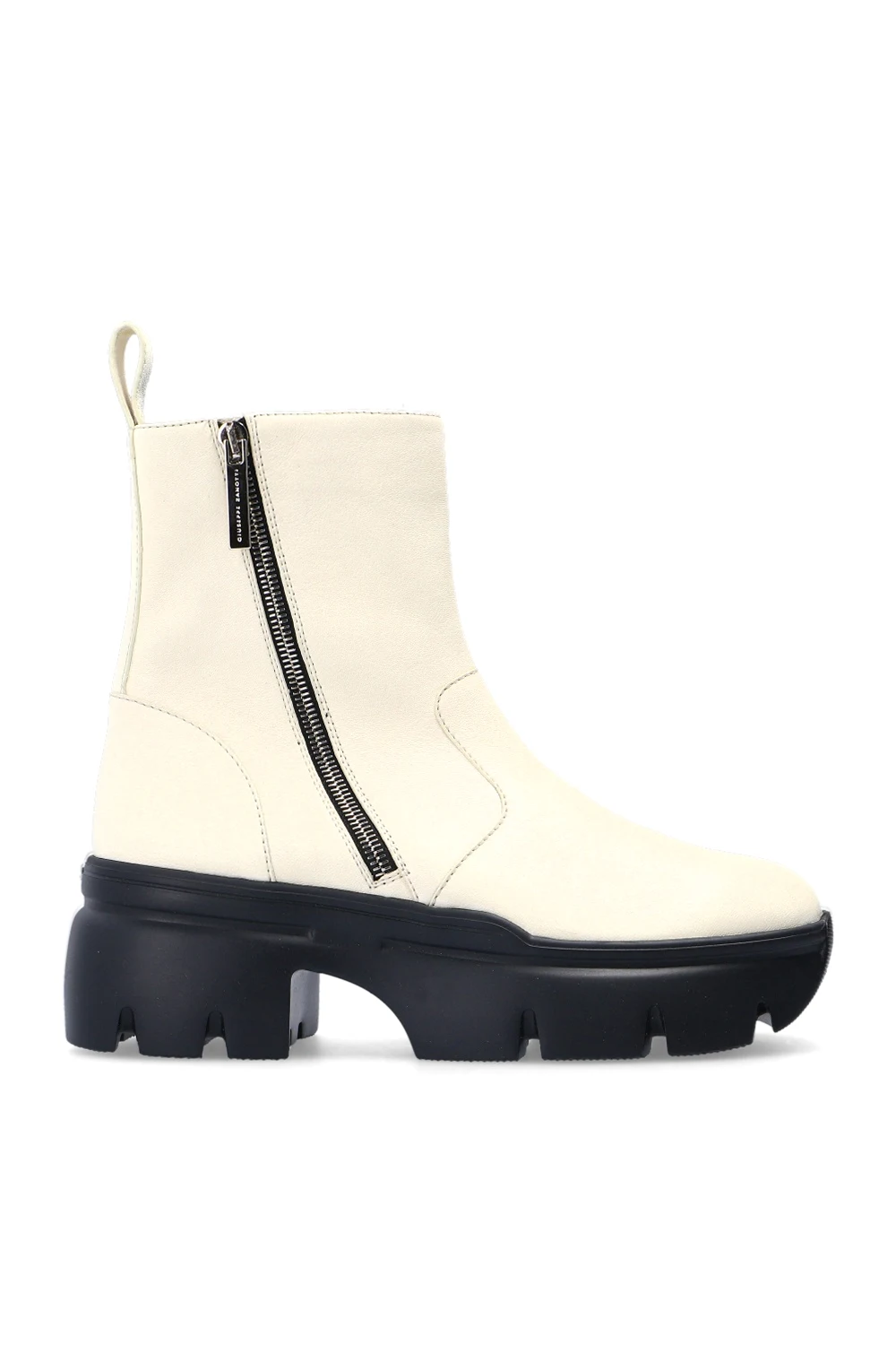 Botki na platformie ’Apocalypse’