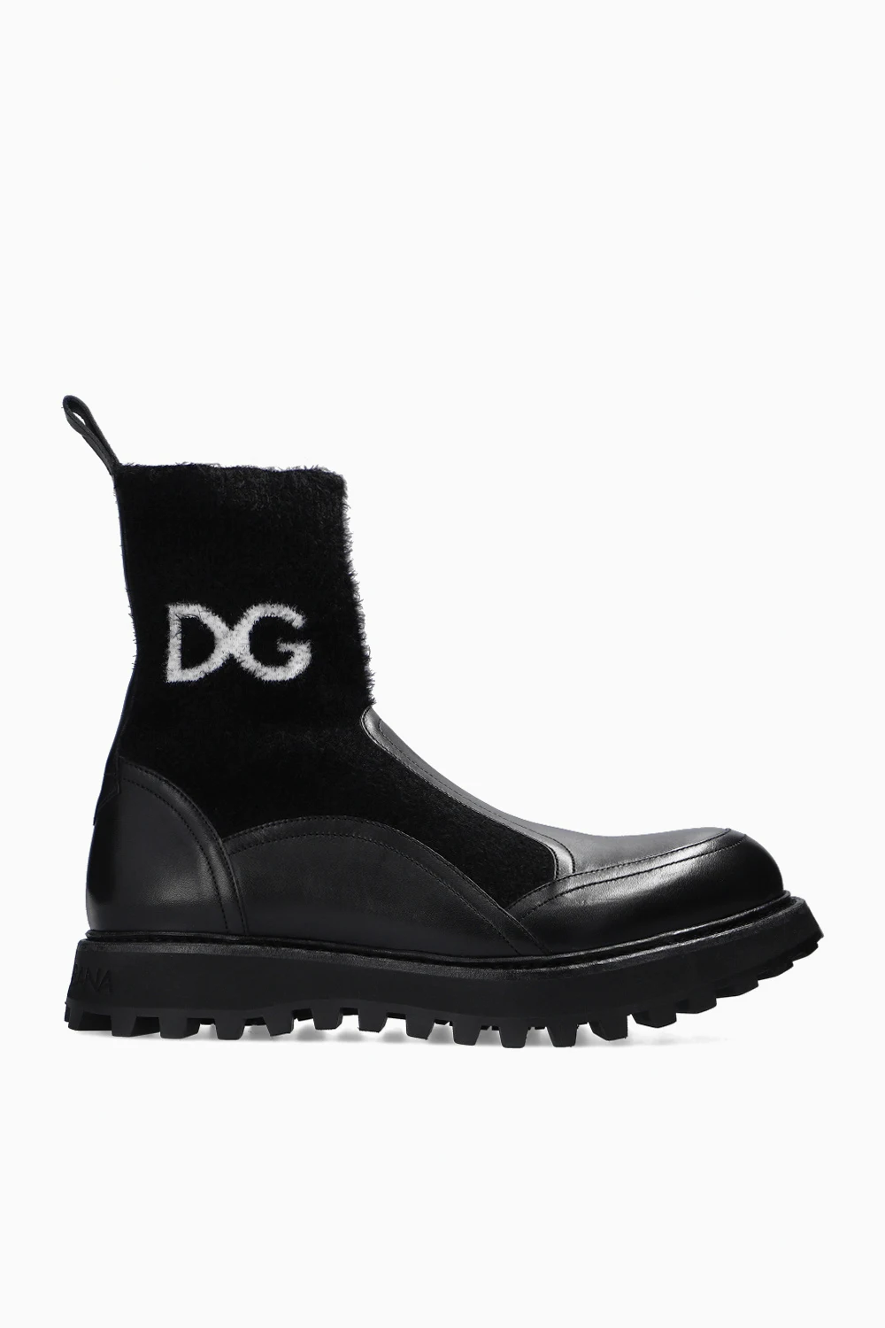 Boots with logo