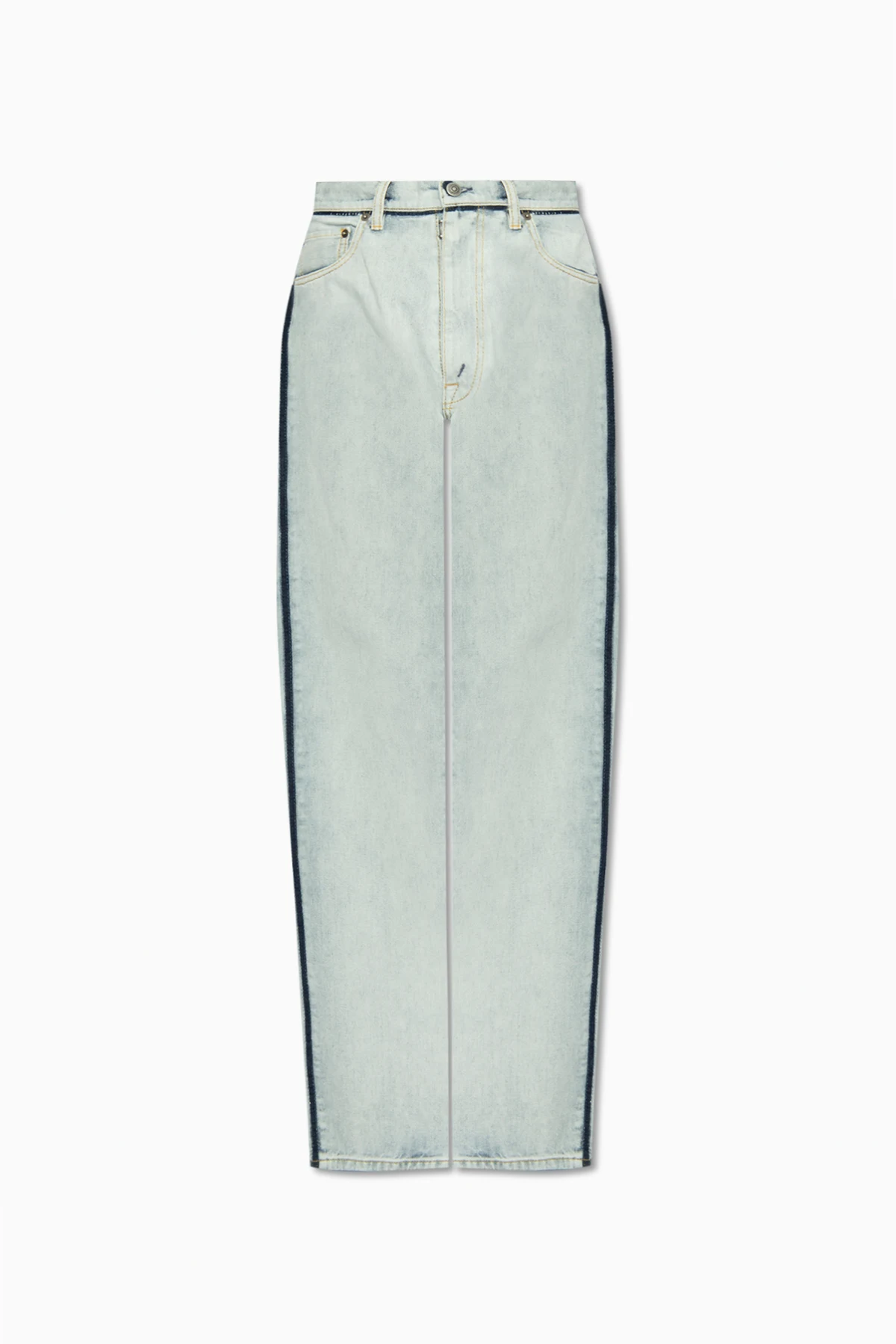 Jeans with straight legs