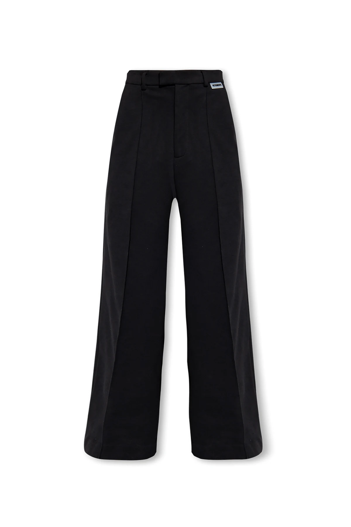 Trousers with wide legs