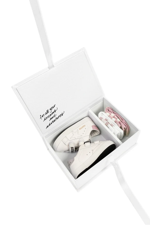 WHITE Set: shoes and two-pack socks