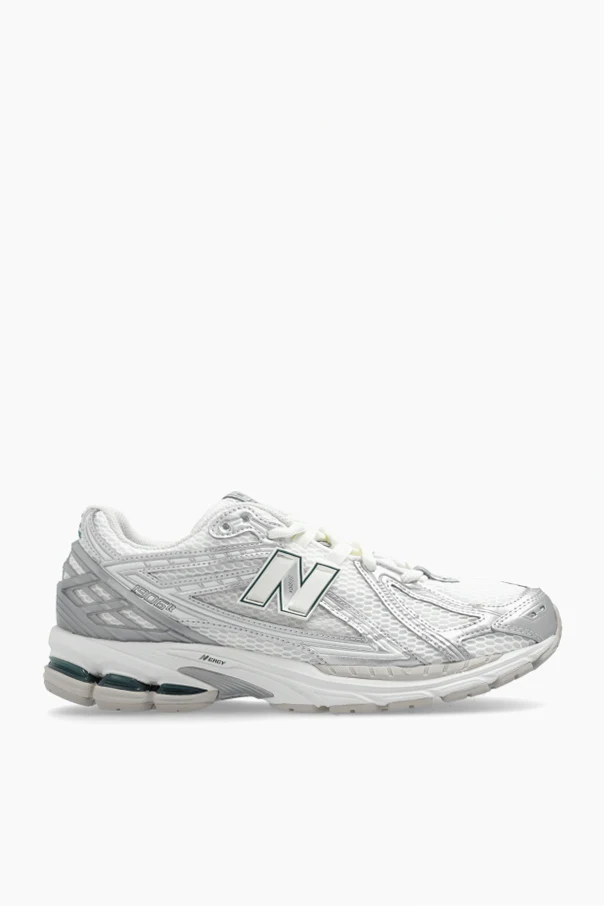 BIAŁY  Buty sportowe ‘M1906REE’