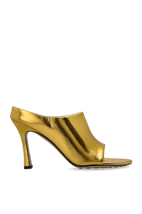 ZŁOTY Klapki na obcasie `Rana`