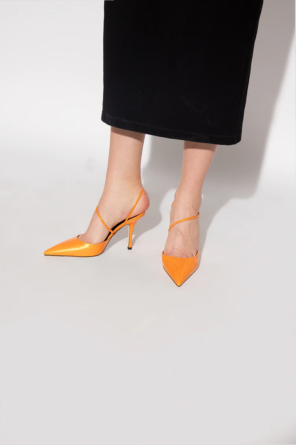 ‘Anita’ pumps