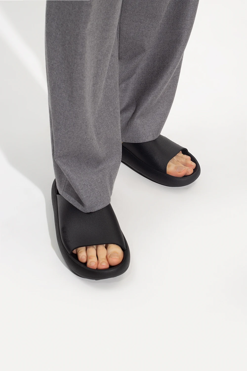 Rubber slides with logo