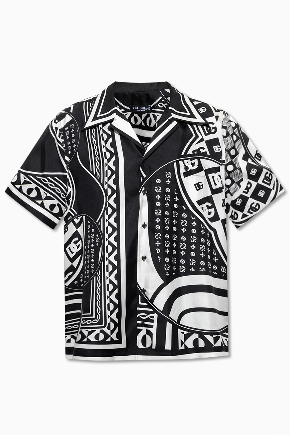 Patterned shirt with short sleeves