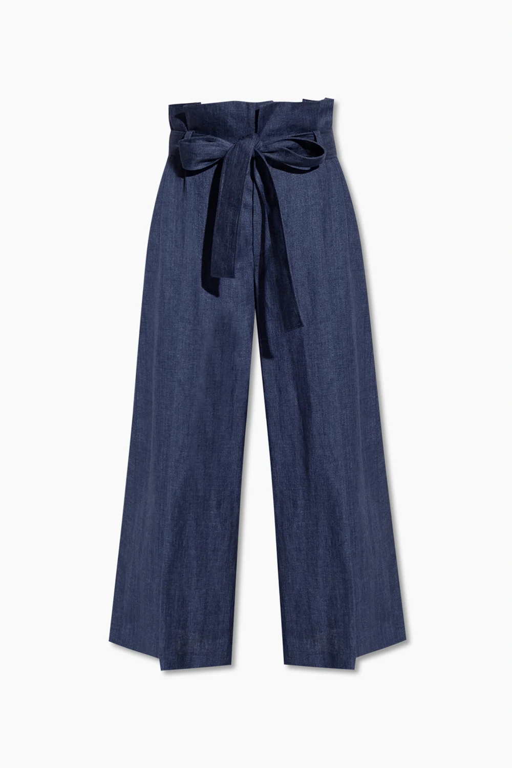 Wide-legged trousers