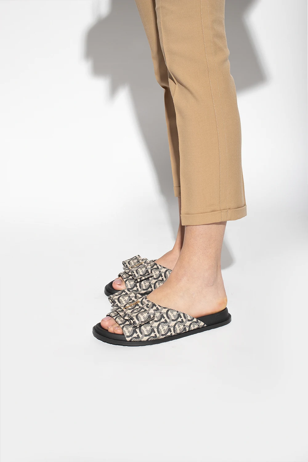 ‘Vara’ slides