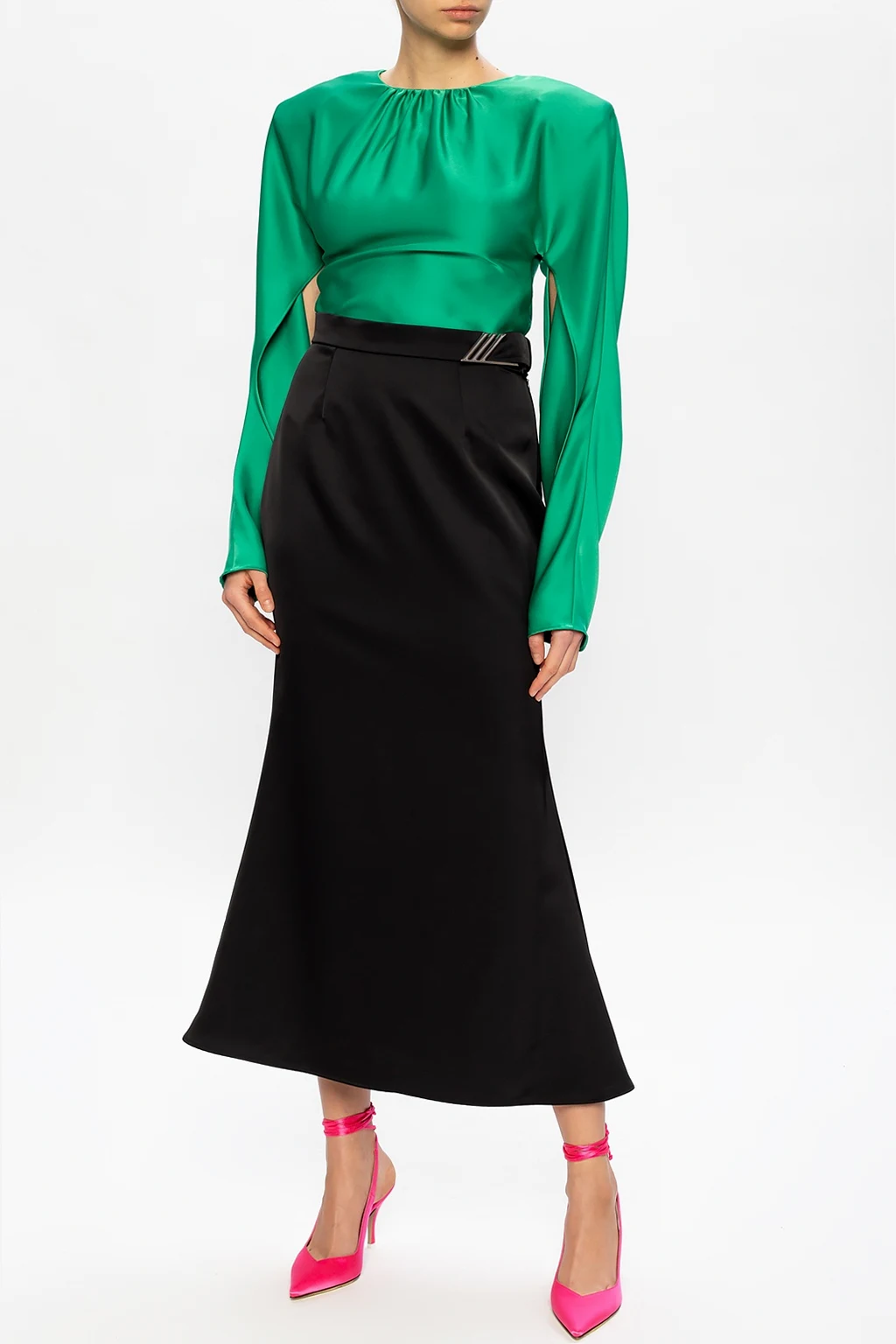 Skirt with decorative belt