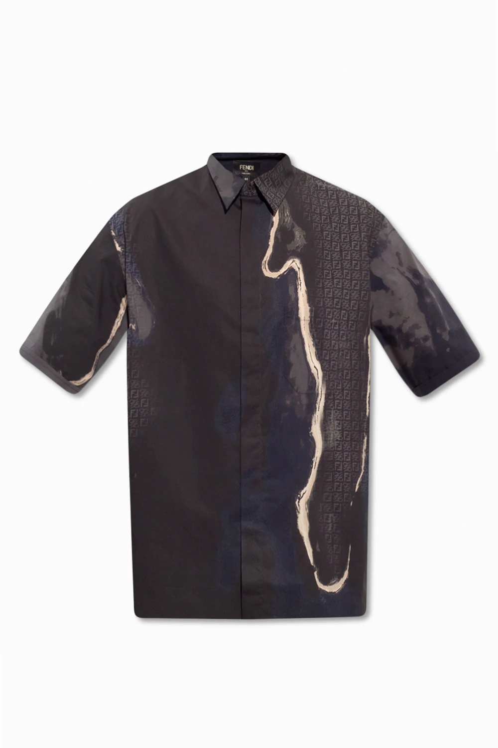 Short-sleeved shirt