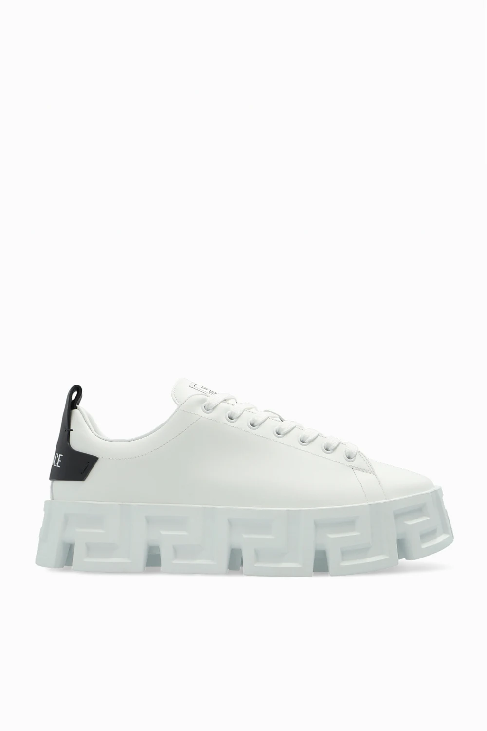 Buty sportowe na platformie