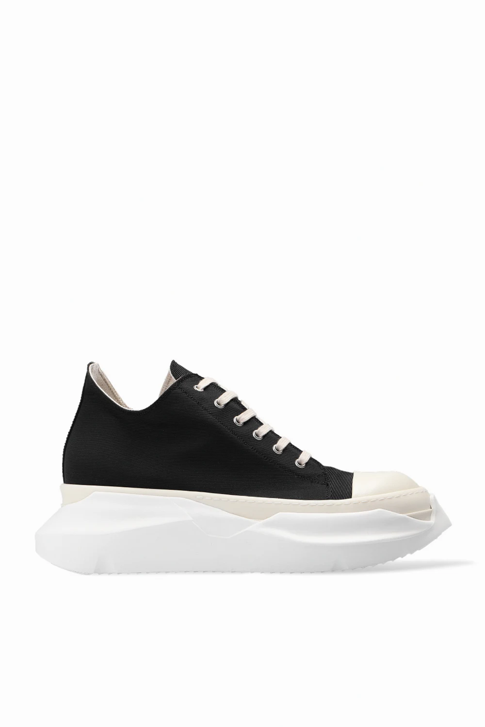 Buty sportowe na platformie