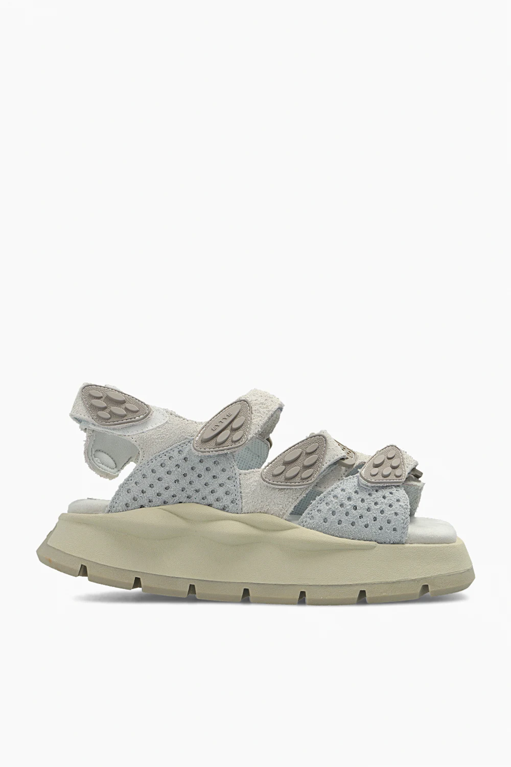 ‘Quest’ sandals