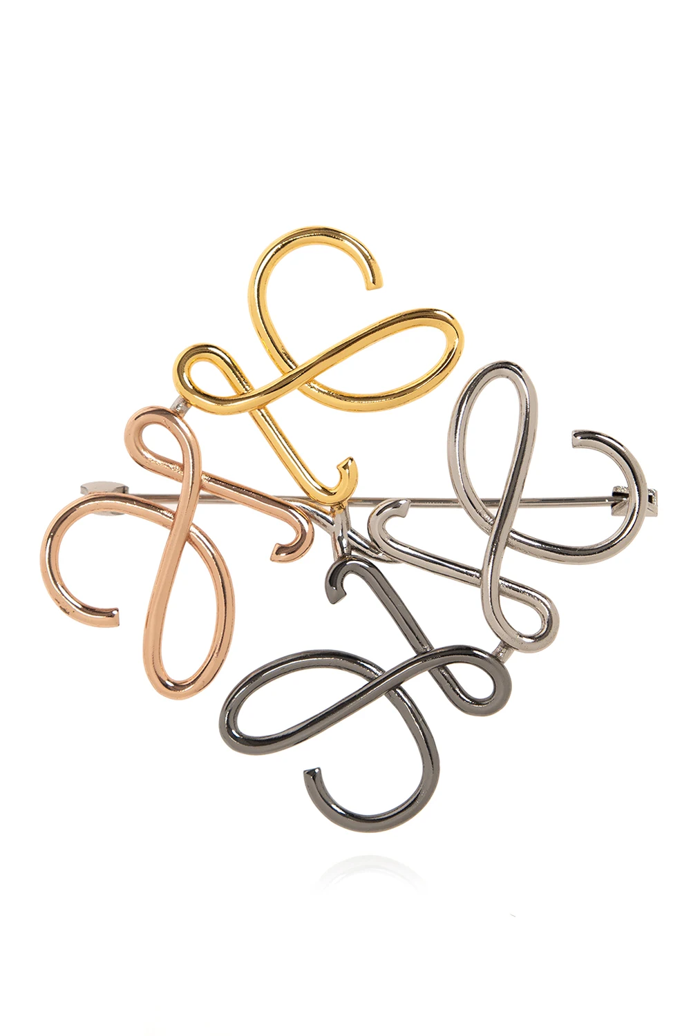 Broszka w kształcie logo