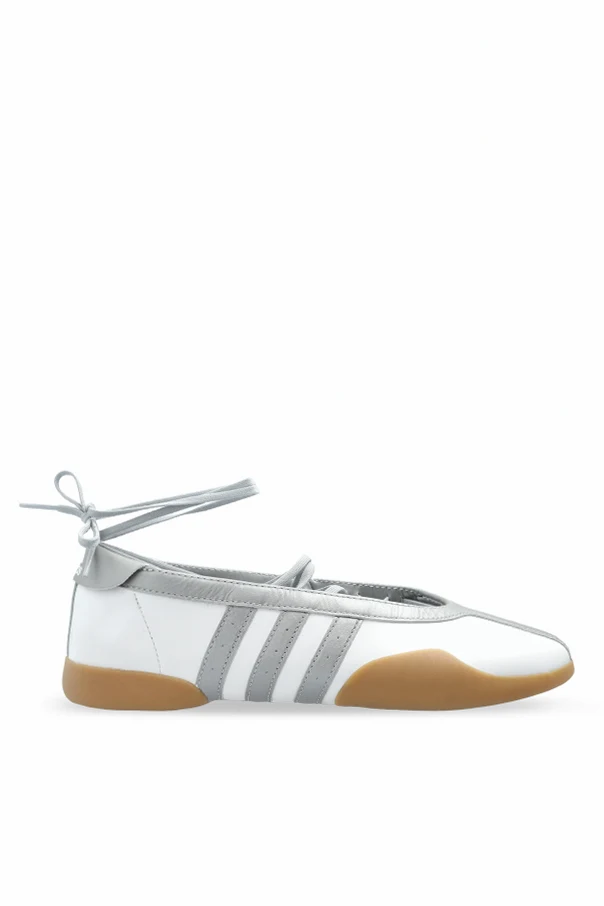 BIAŁY  Buty sportowe `Taekwondo`