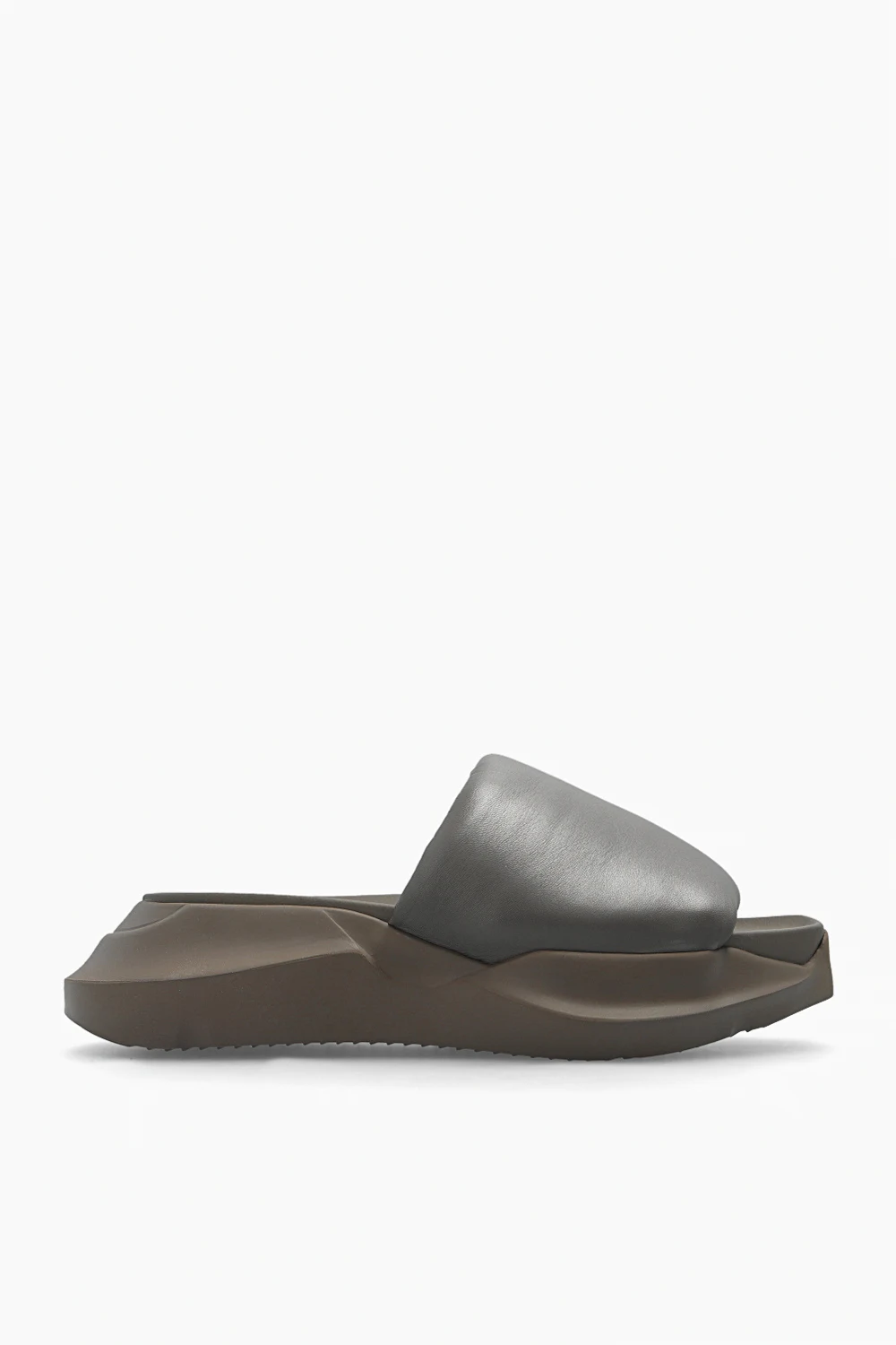 ‘Geth’ leather slides