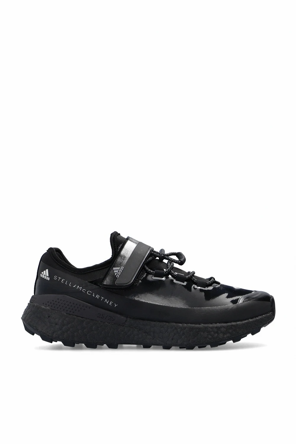 BLACK ‘OutdoorBoost R’ sneakers