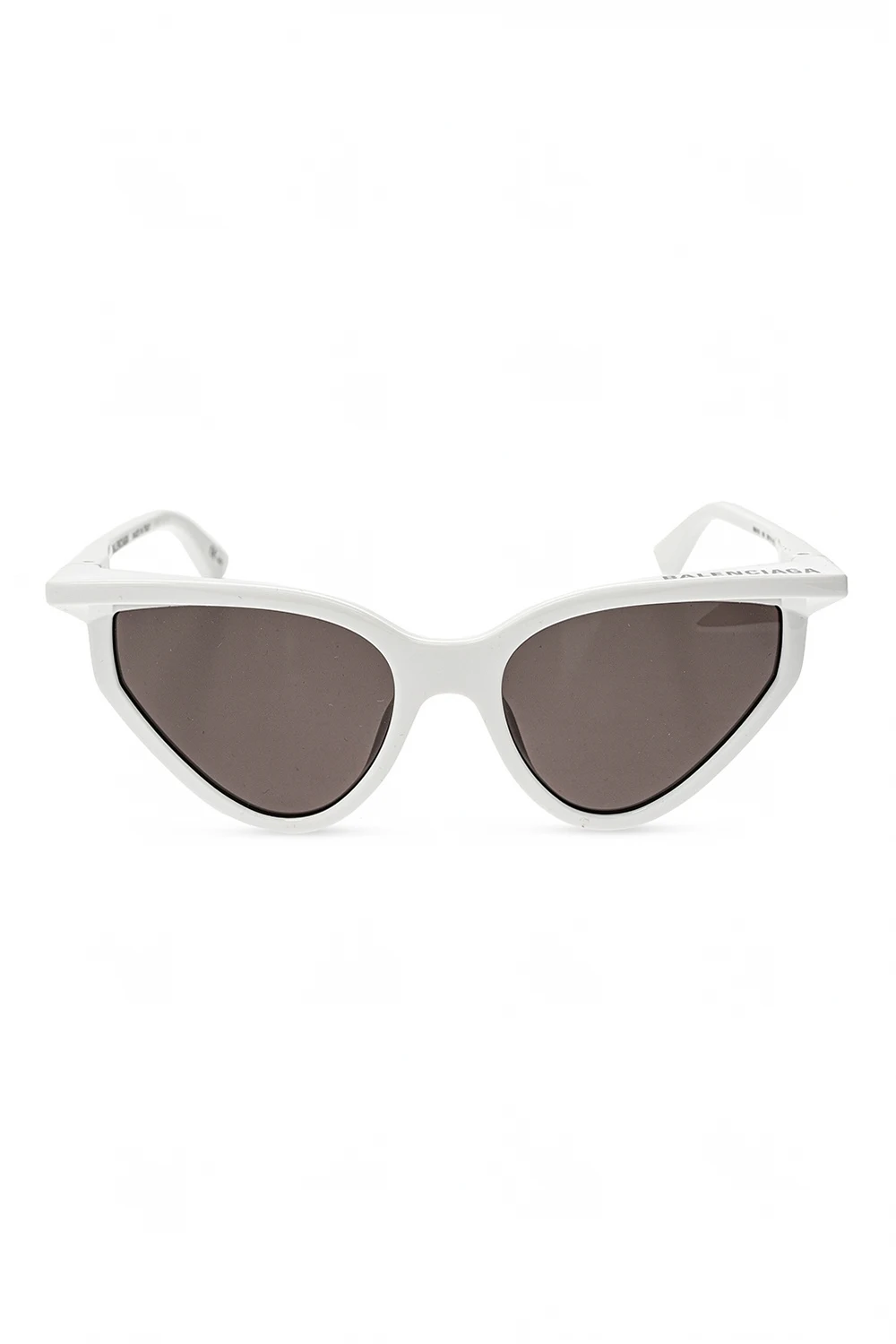 Sunglasses with logo
