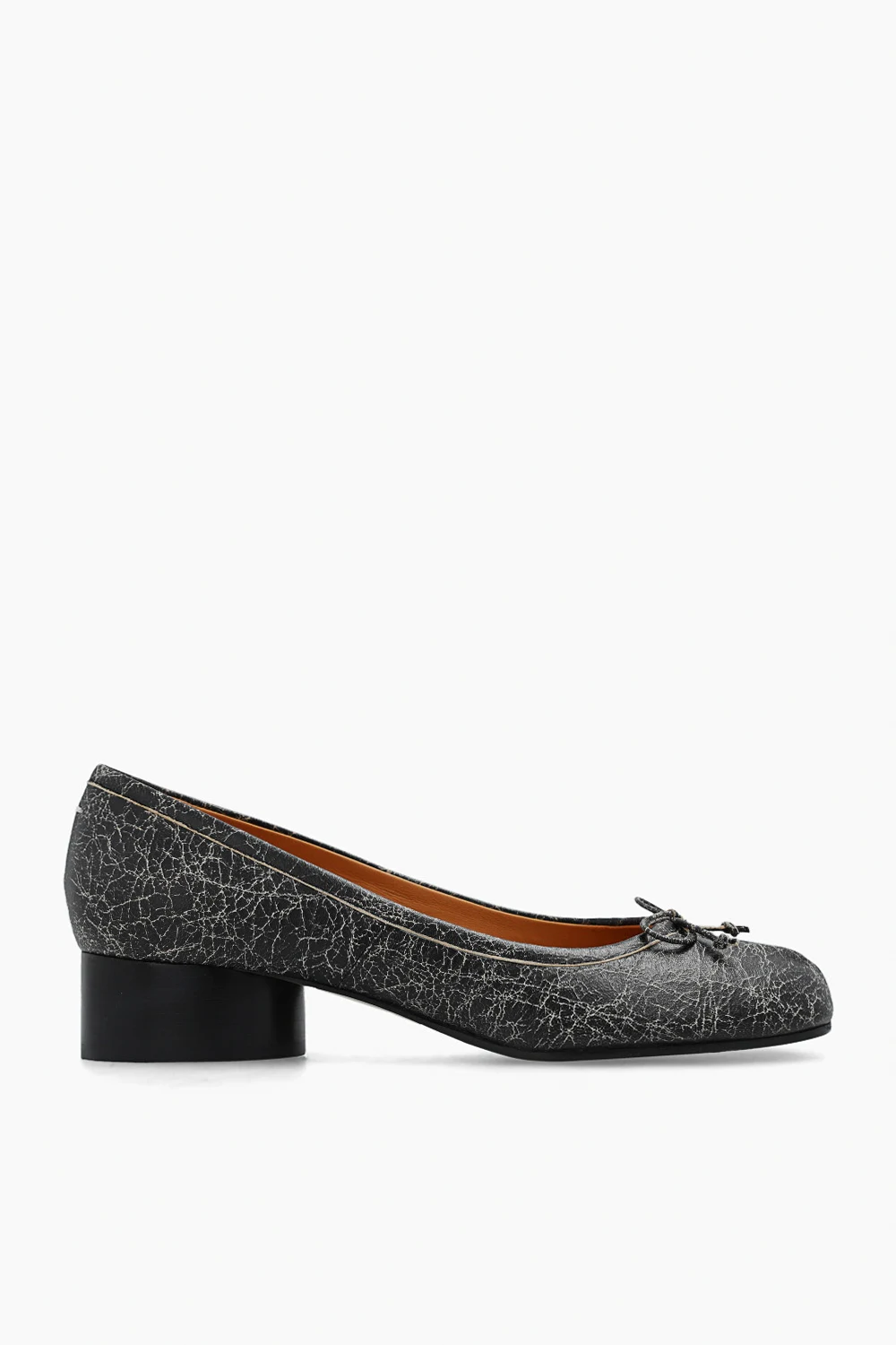 'Tabi' pumps