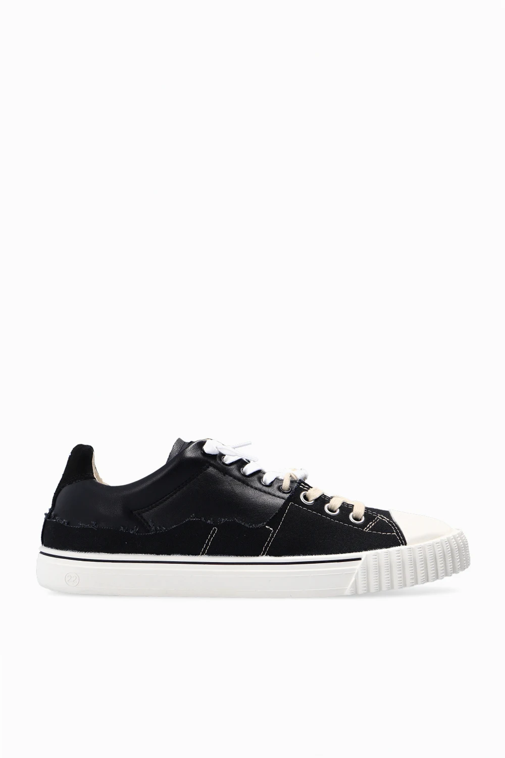Buty sportowe z logo