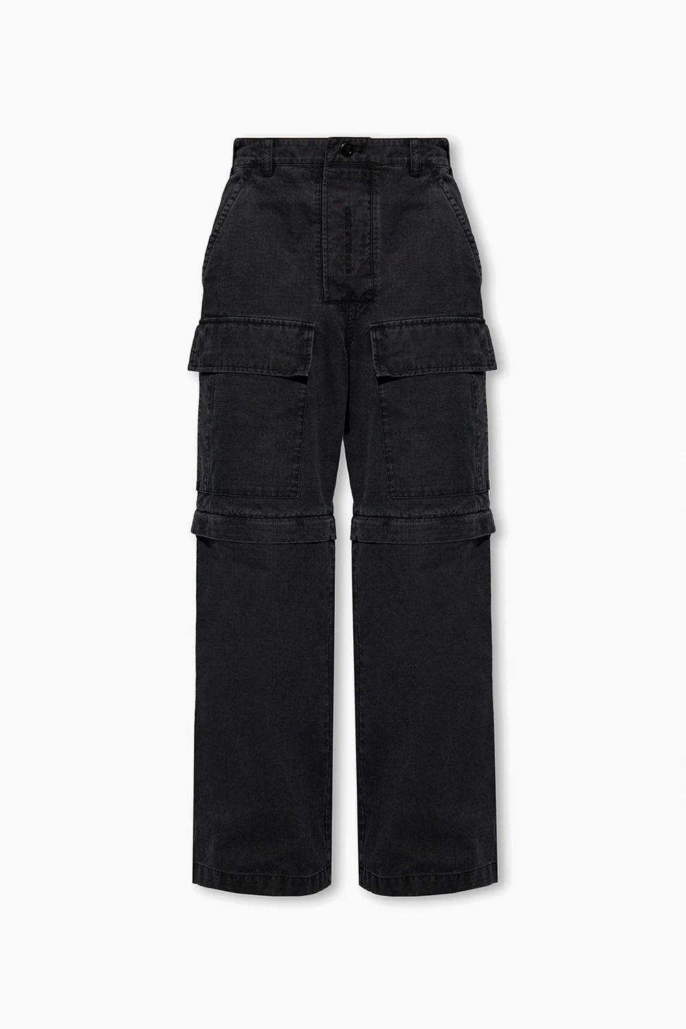 Trousers with detachable legs