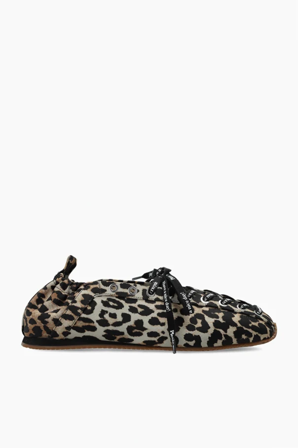 BRĄZOWY Sznurowane baleriny z motywem zwierzęcym