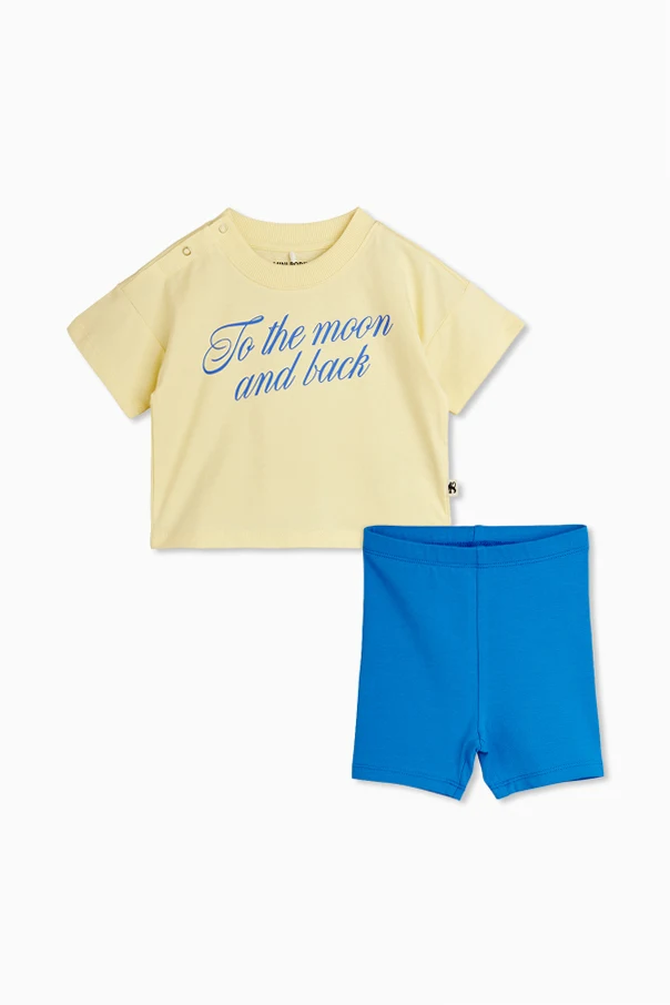 GELB Komplettset: T-Shirt und Shorts